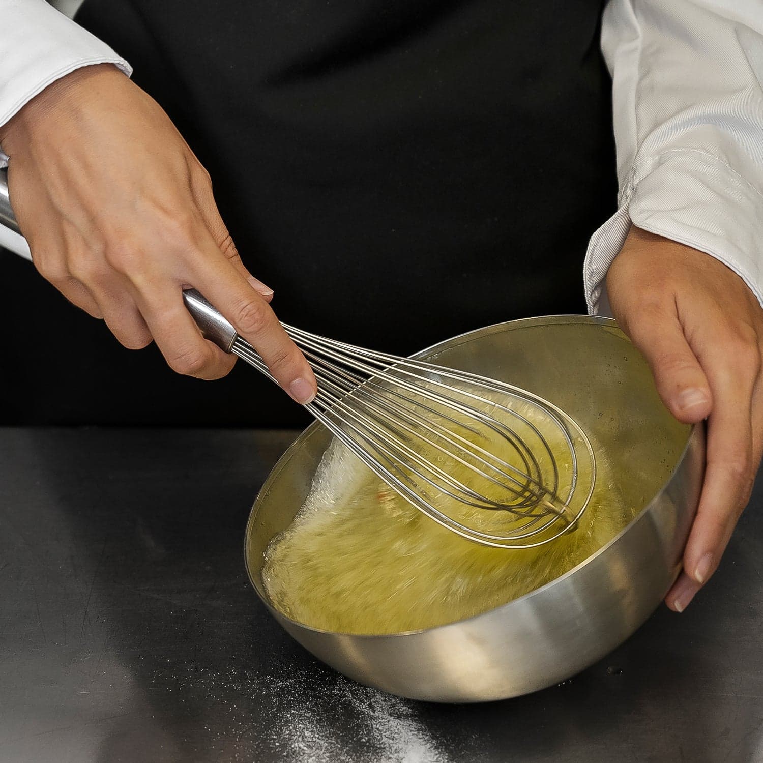 Ss Large Kitchen Whisk 1Pc thumbnail 6