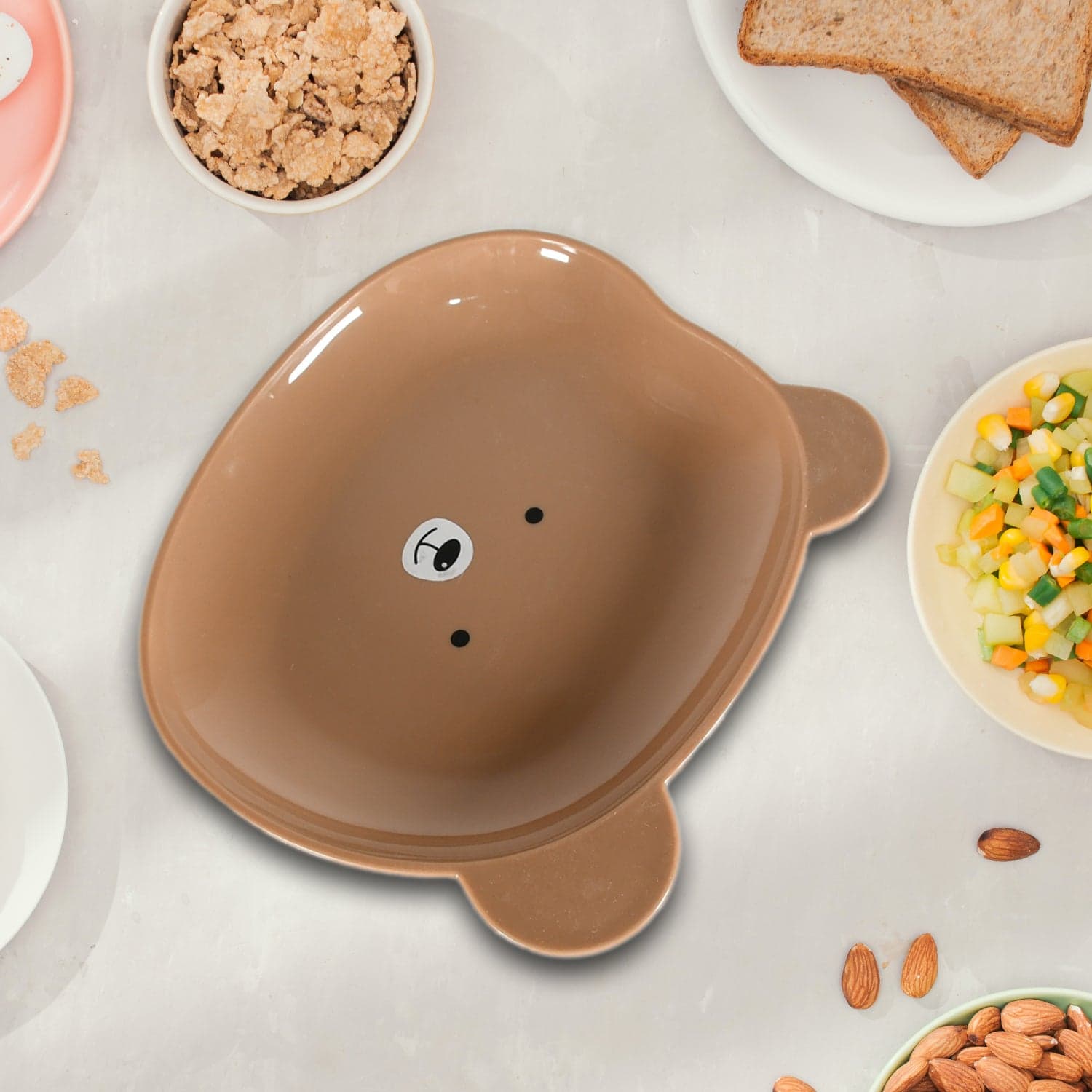 Durable Food Serving Plate, Bear Shaped Plate Cartoon Snack Plates For Serving Fruits & Desserts (1 Pc) thumbnail 3