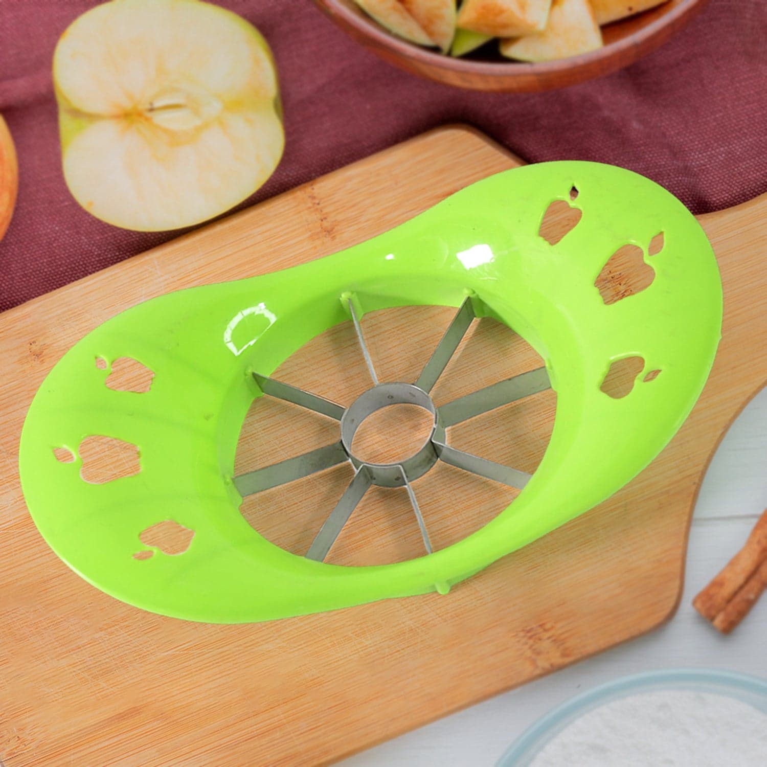 Multi Purpose Fruit Slicer Apple Cutter Regular With 8 Stainless Steel Blades Apple Slicer (1 Pc) thumbnail 4
