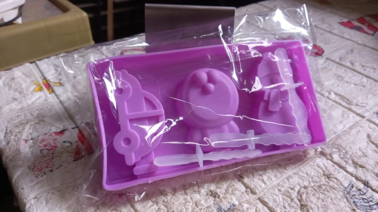 Silicone Popsicle Molds for Summer with Sticks & Lids thumbnail 8