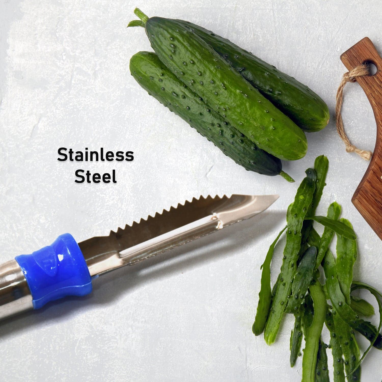 Stainless Steel 2-in-1 Vegetable Peeler - Multifunctional Grater with Hanging Ring (1 pc) thumbnail 6