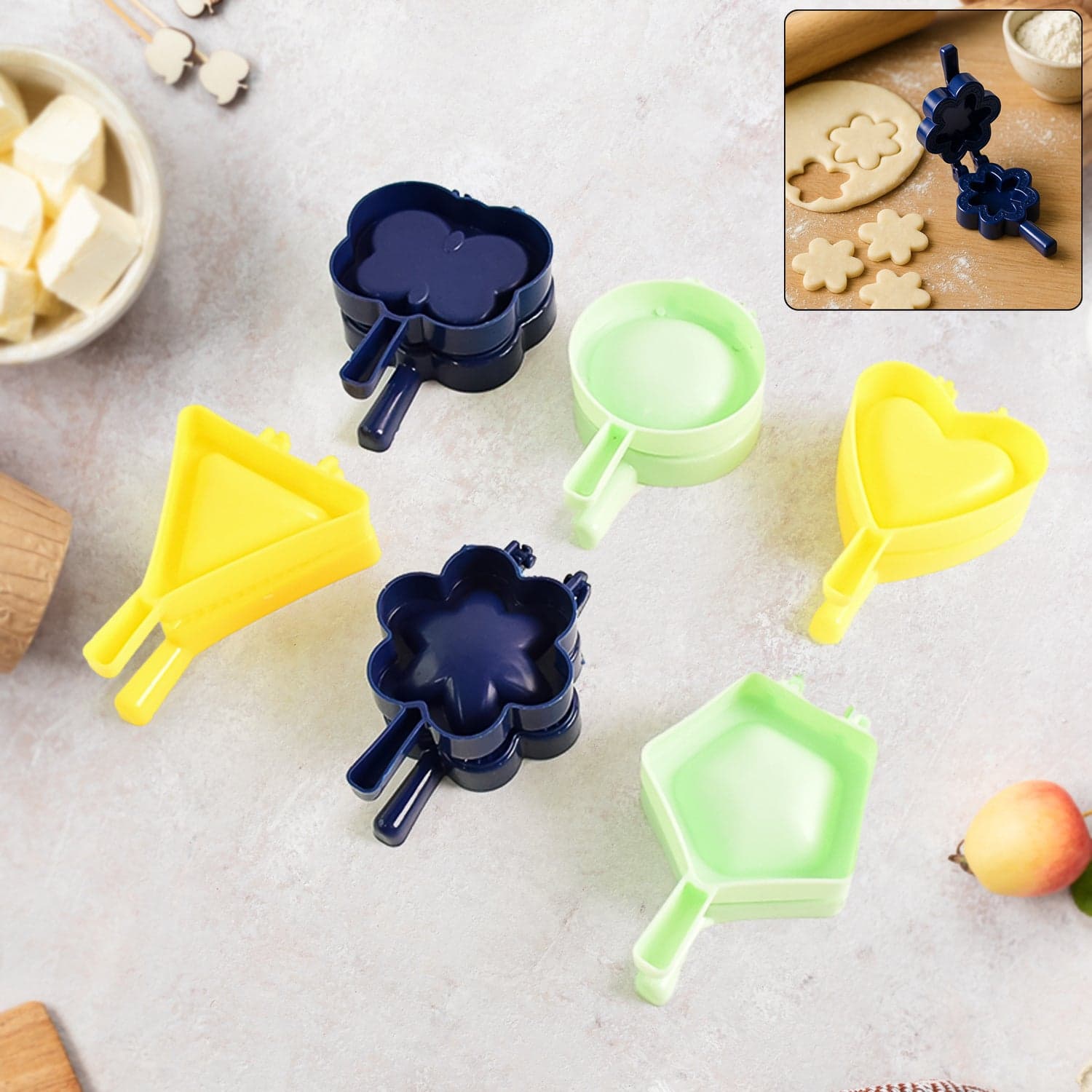 Mix Des Plastic Snack Mould 1Pc thumbnail 4