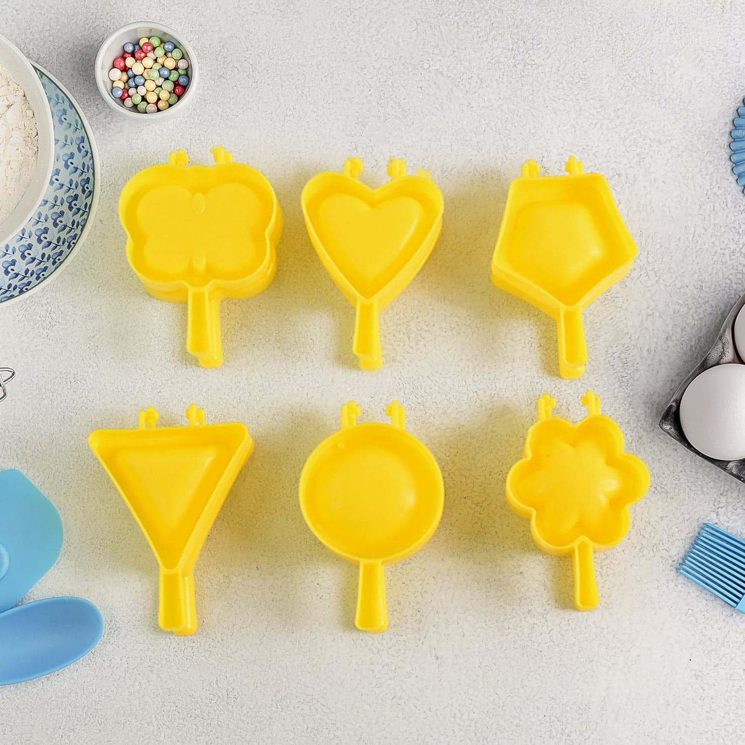 Plastic Cookie Cutter Mould Set 6 Pc thumbnail 2