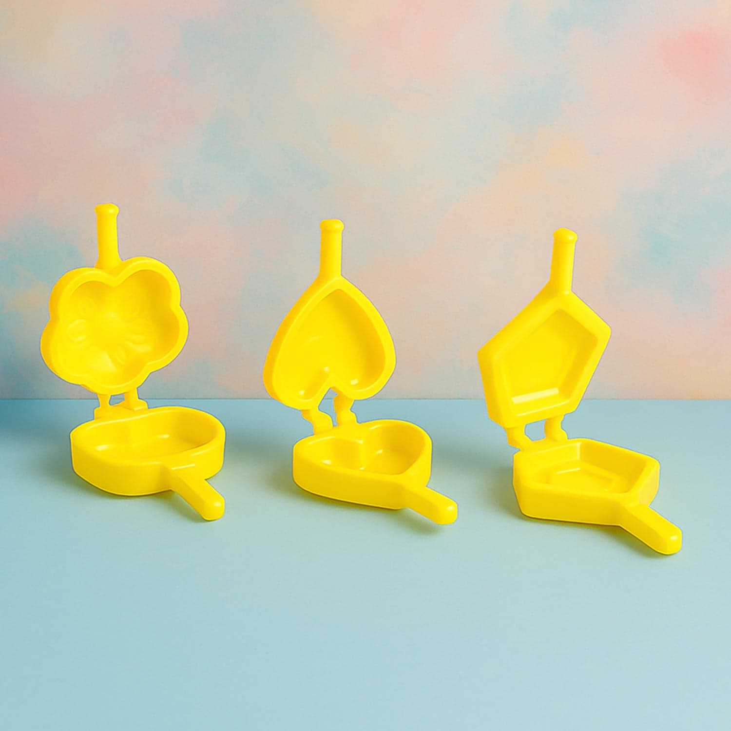 Plastic Cookie Cutter Mould Set 6 Pc thumbnail 5