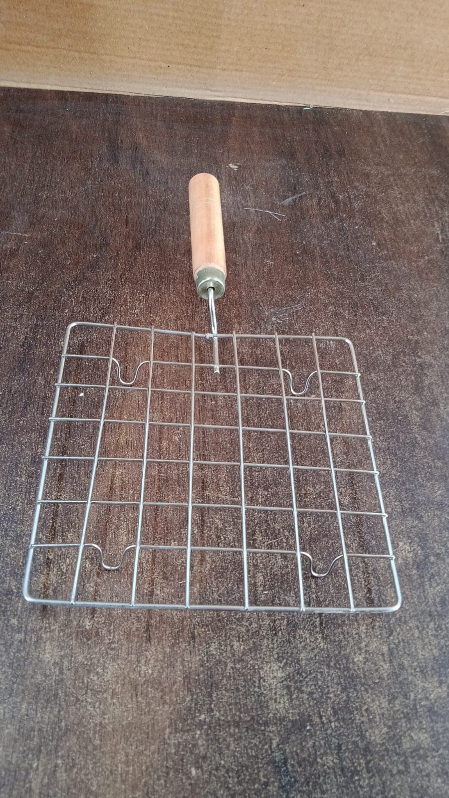 Stainless Steel Barbecue Grill Rack With Wooden Handle thumbnail 6
