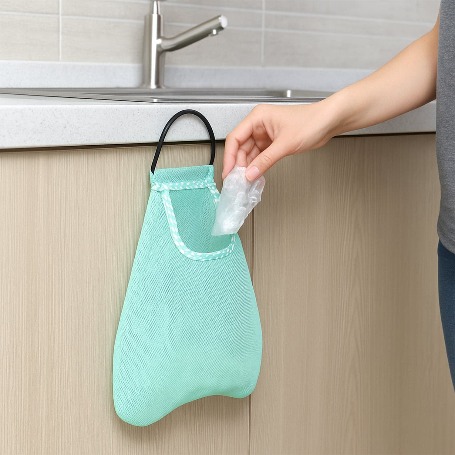 Multipurpose Hanging Mesh Storage Bag 1 Pc thumbnail 5