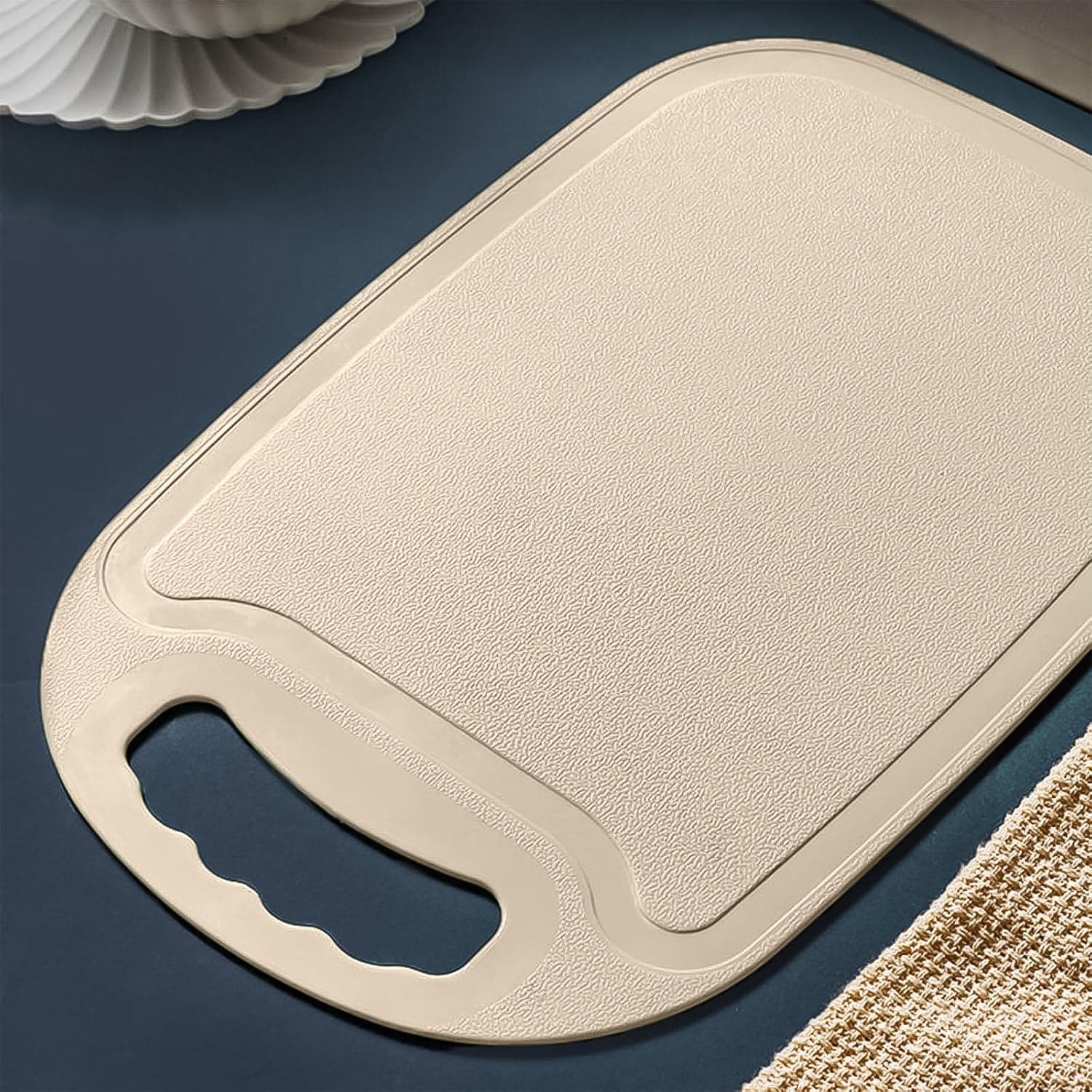 Durable Plastic Chopping Board 34X23 Cm 1 Pc thumbnail 5