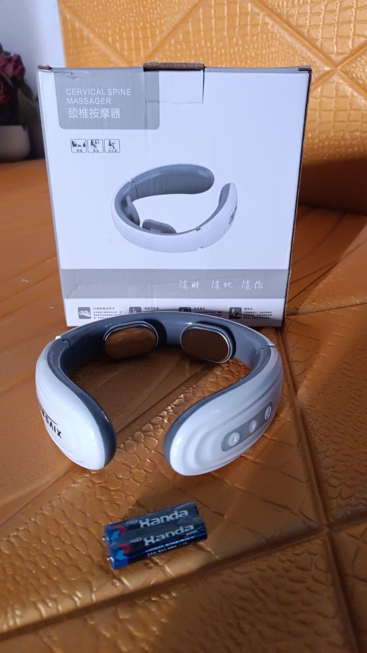 2 Heads Smart Electric Neck and Back Pulse Massager (1 Pc / Mix Design) thumbnail 8