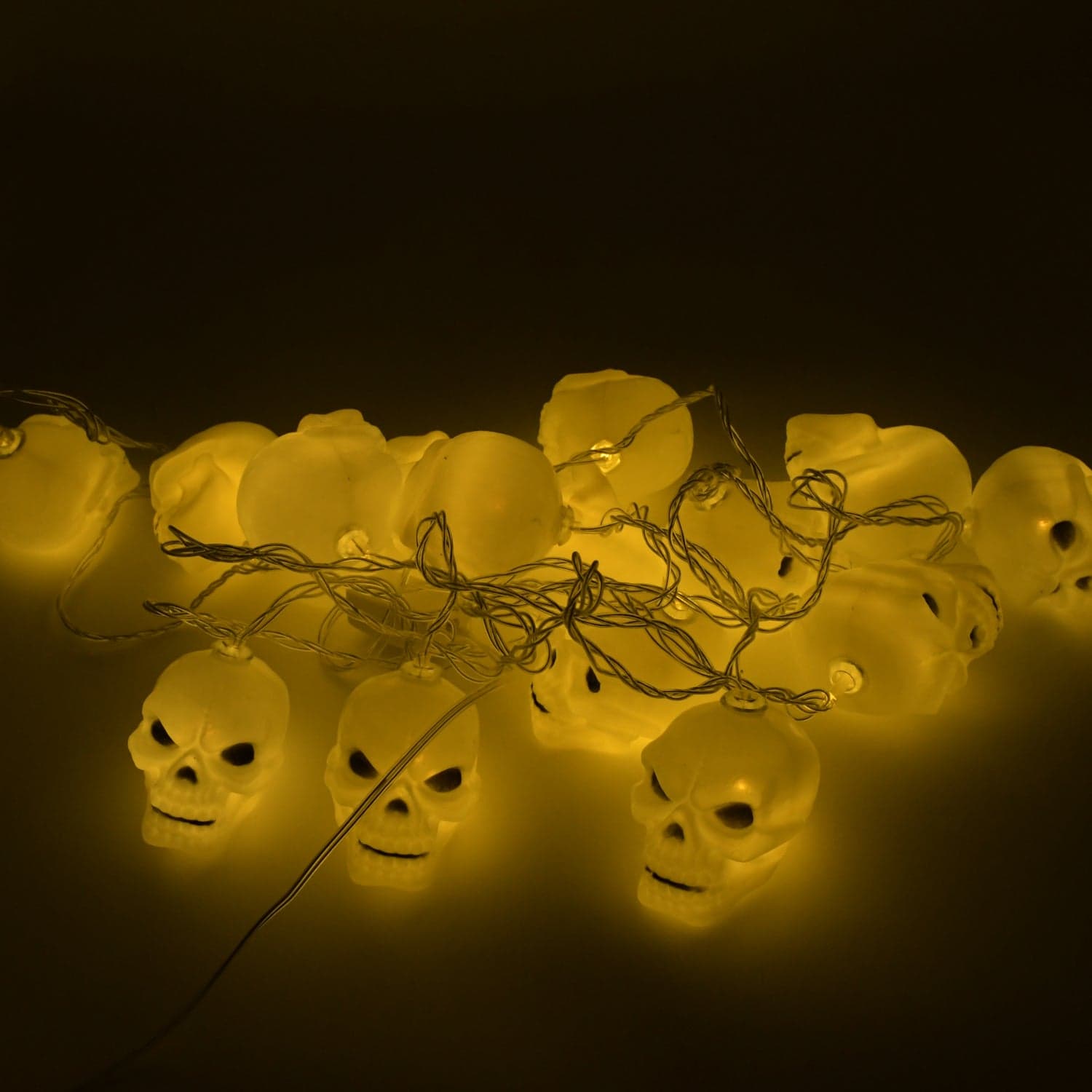 Halloween Decoration Outdoor Indoor Skeleton Head Skulls String Light Set Blow Mold thumbnail 4