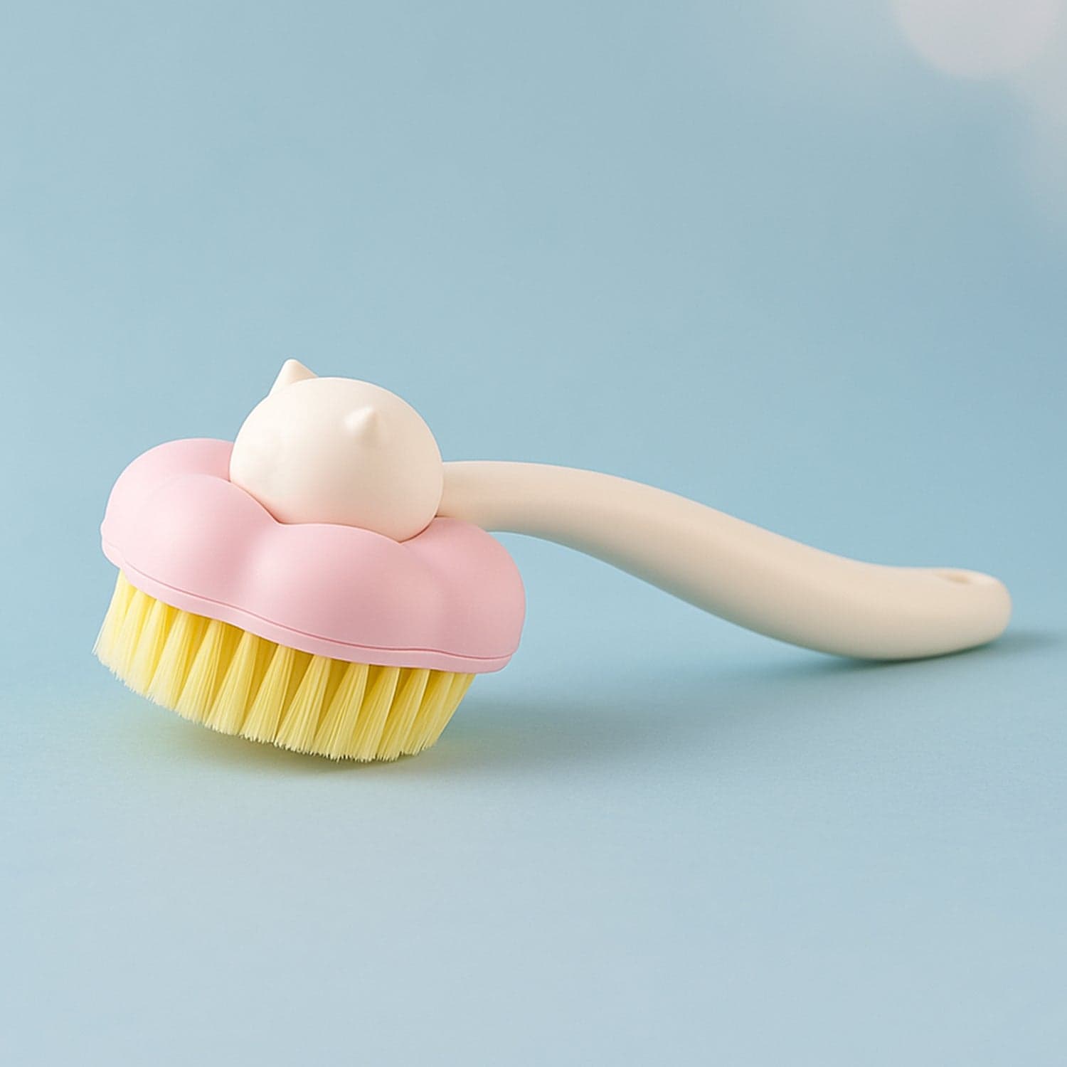 Soft Bristle Bath Brush With Long Handle 1 Pc thumbnail 2