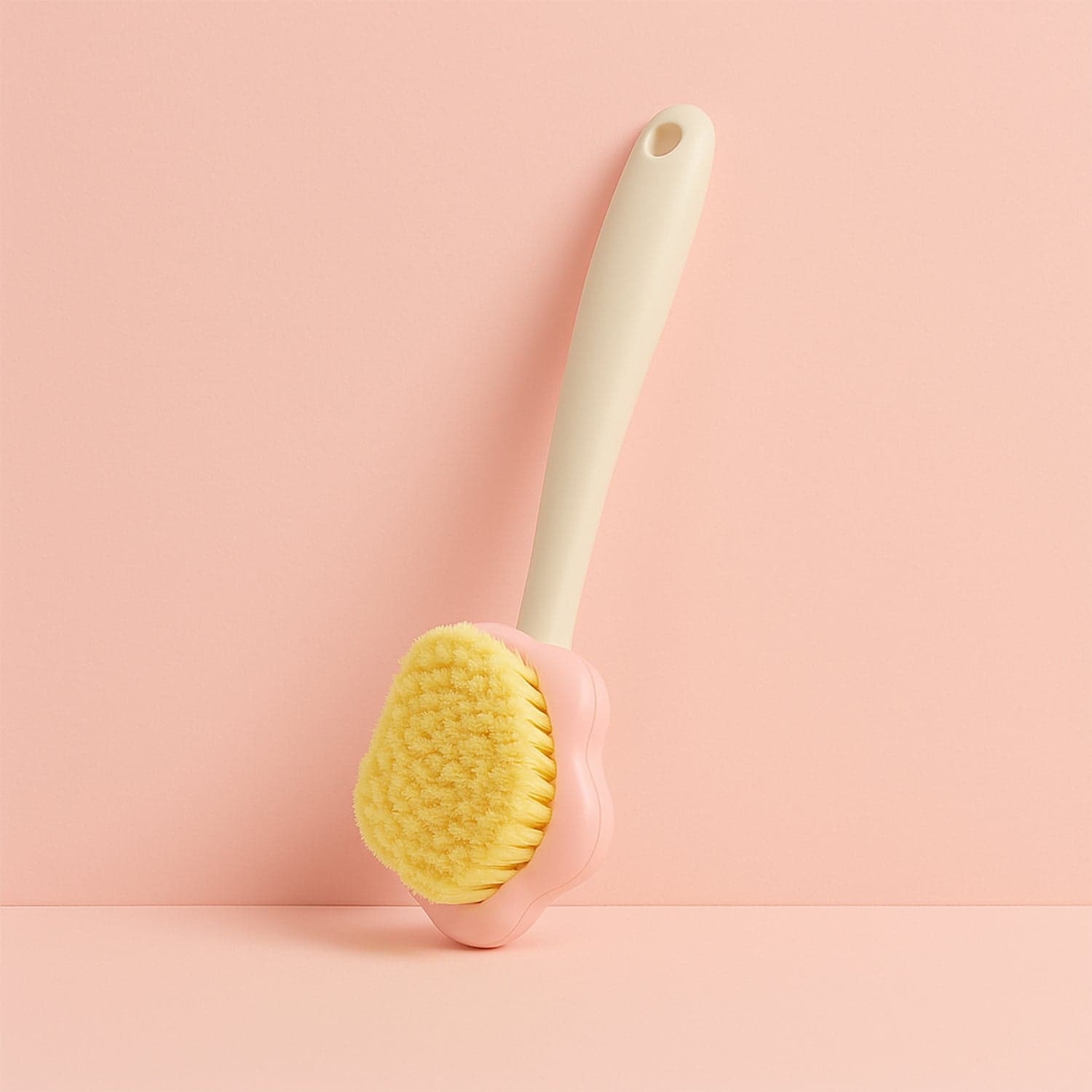 Soft Bristle Bath Brush With Long Handle 1 Pc thumbnail 4
