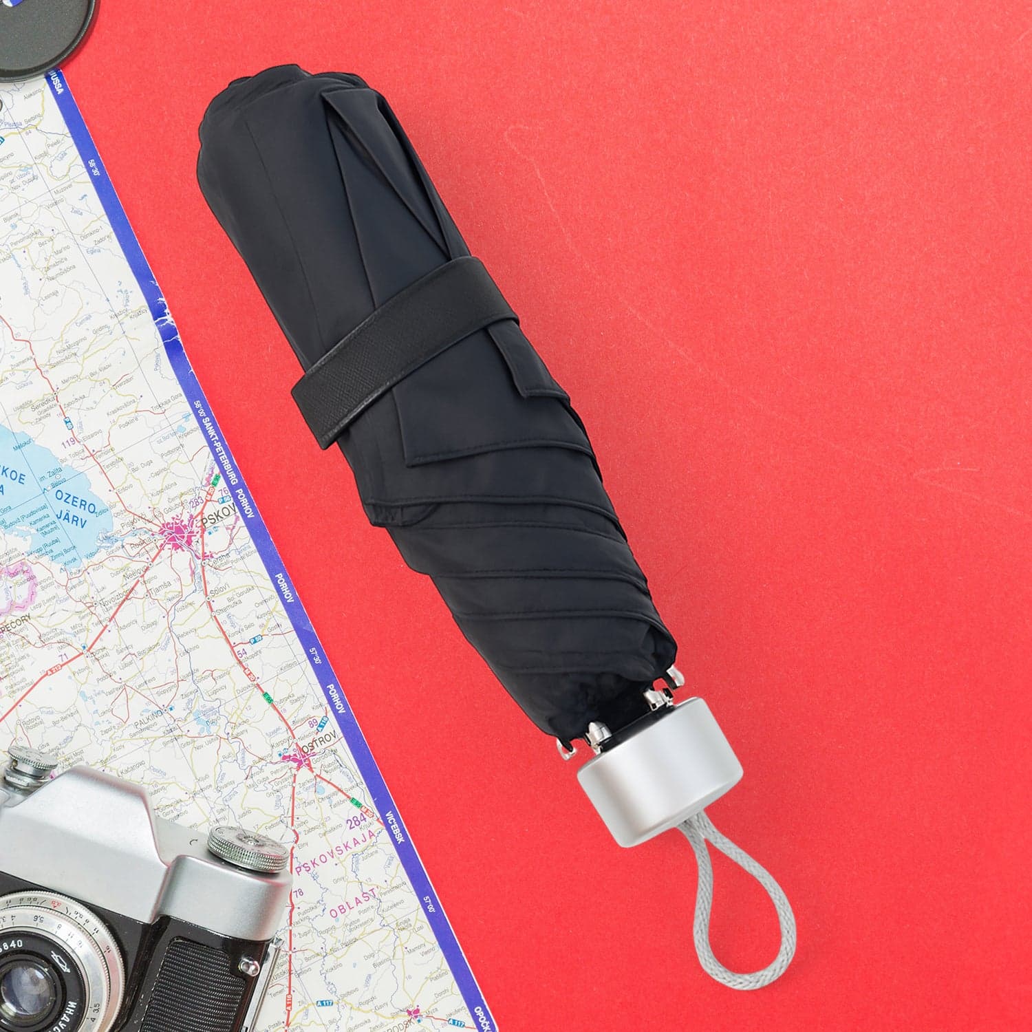 Premium Quality Compact Foldable Umbrella 1 Pc thumbnail 6
