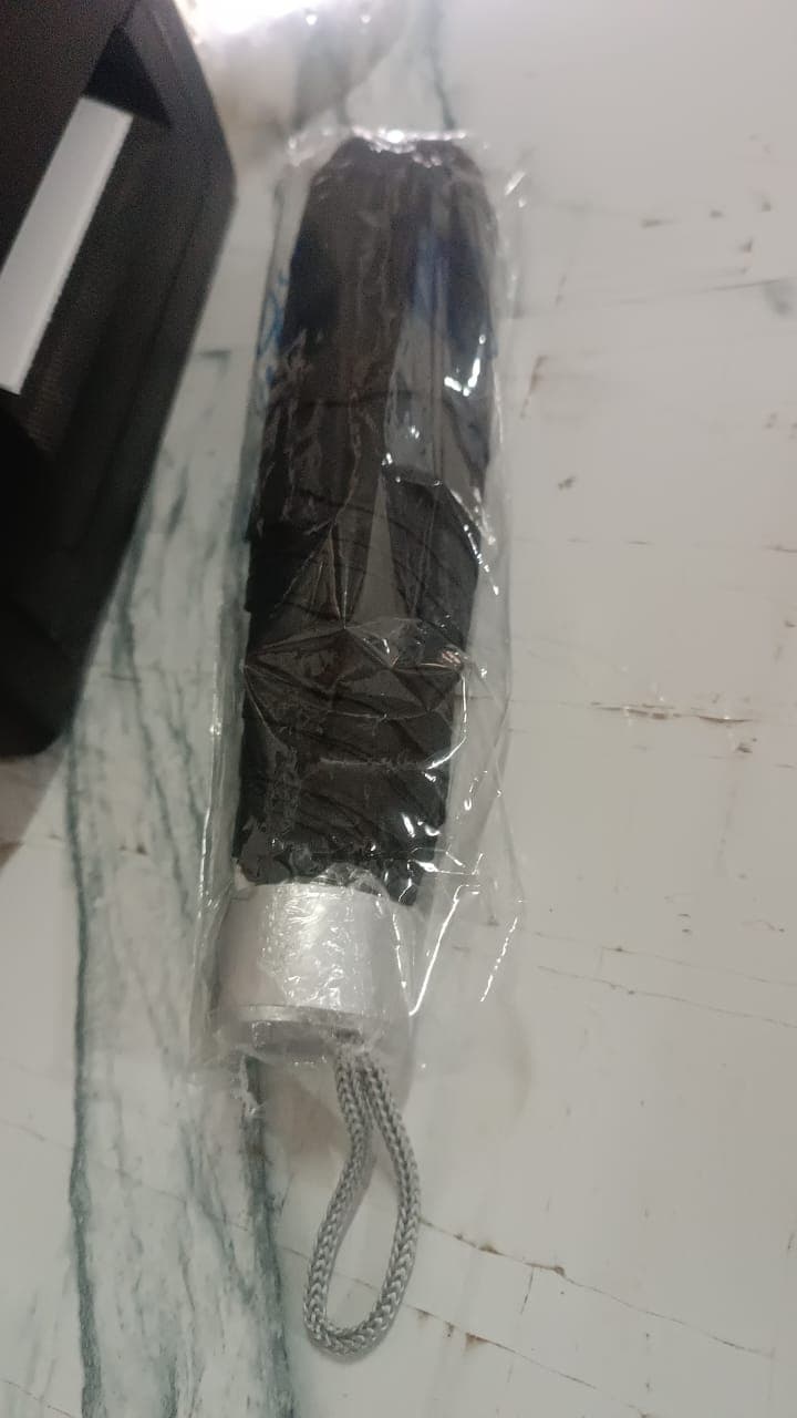 Premium Quality Compact Foldable Umbrella 1 Pc thumbnail 7