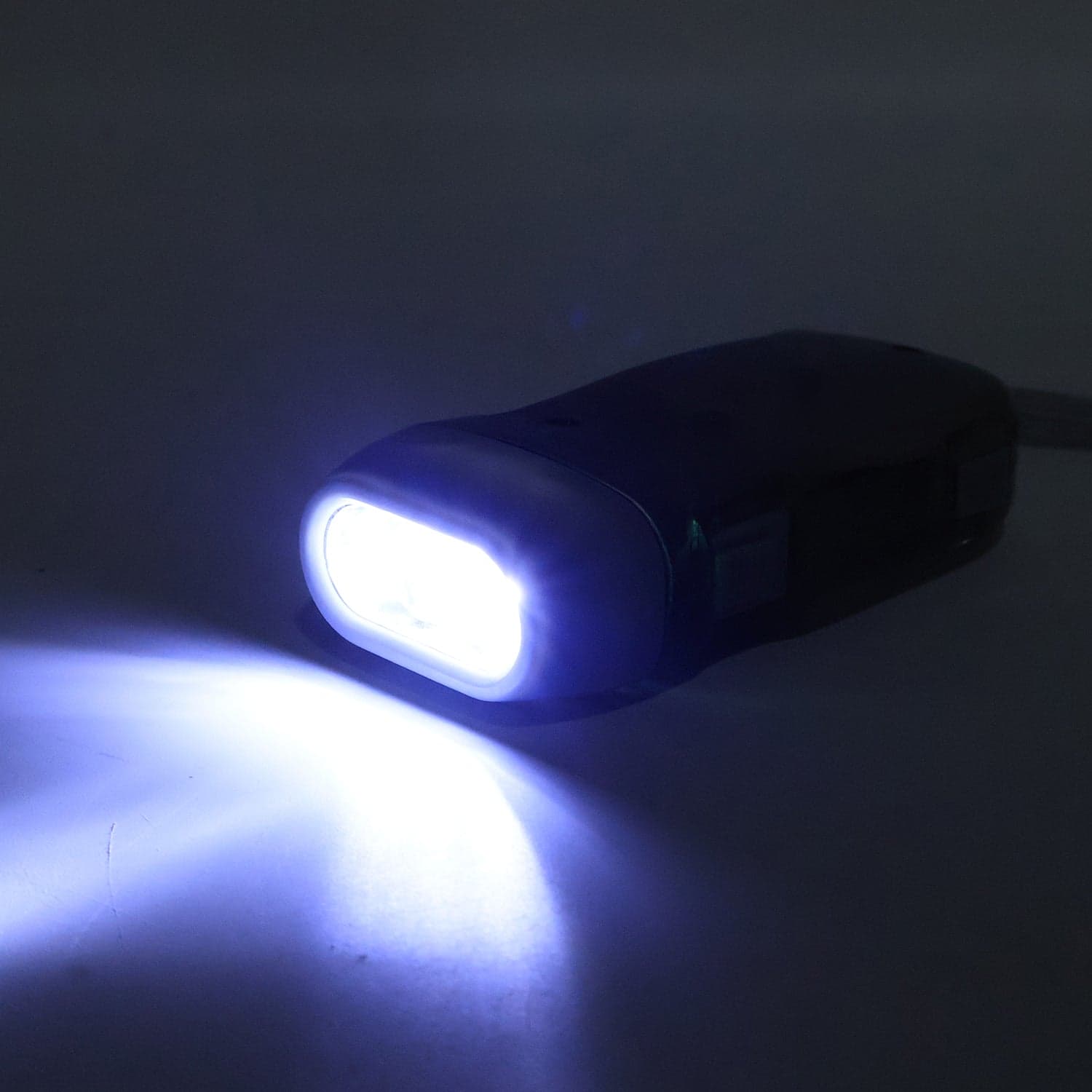 3 Led Hand Press Torch Hand Crank Flashlight Hand Pressing Flashlight Traveling Torch Light Manual Generator thumbnail 4
