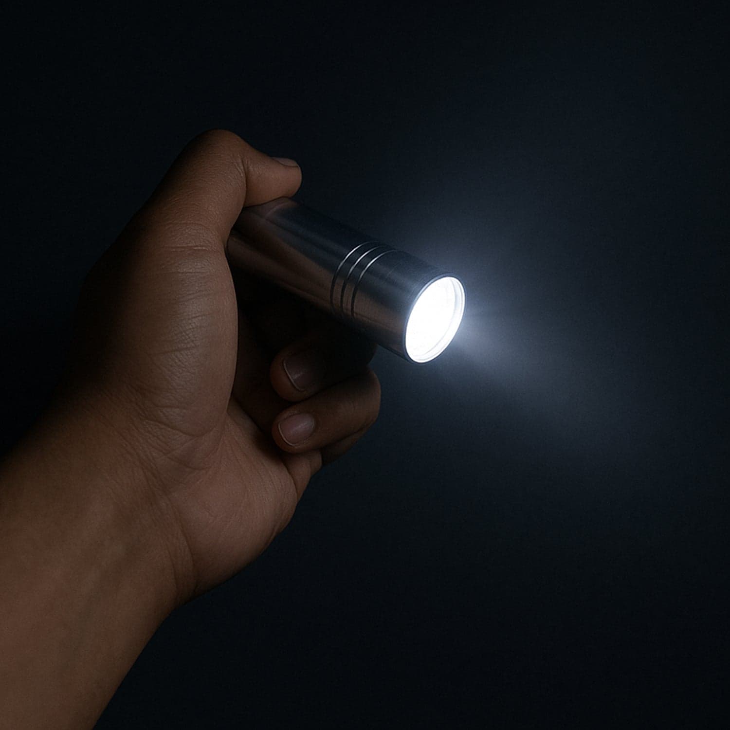 8598 6Led Pocket Torch Light 1PC thumbnail 5