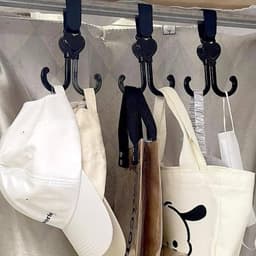 360° Rotating Multi-Purpose Baby Carriage Hook of For Strollers, Cars & More (1 Pc)