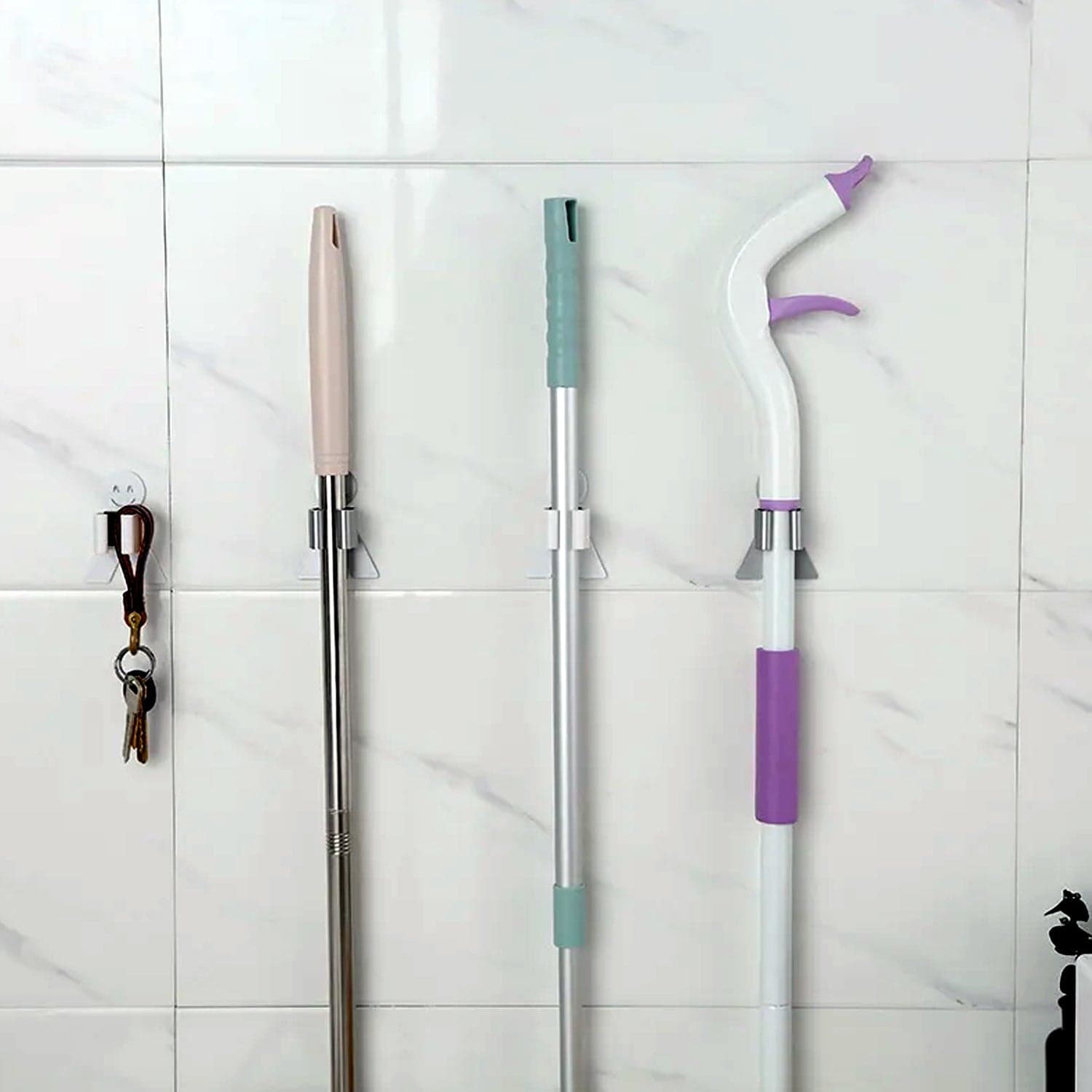 Smile Face Wall Mounted Brush & Broom Organize Holder thumbnail 5