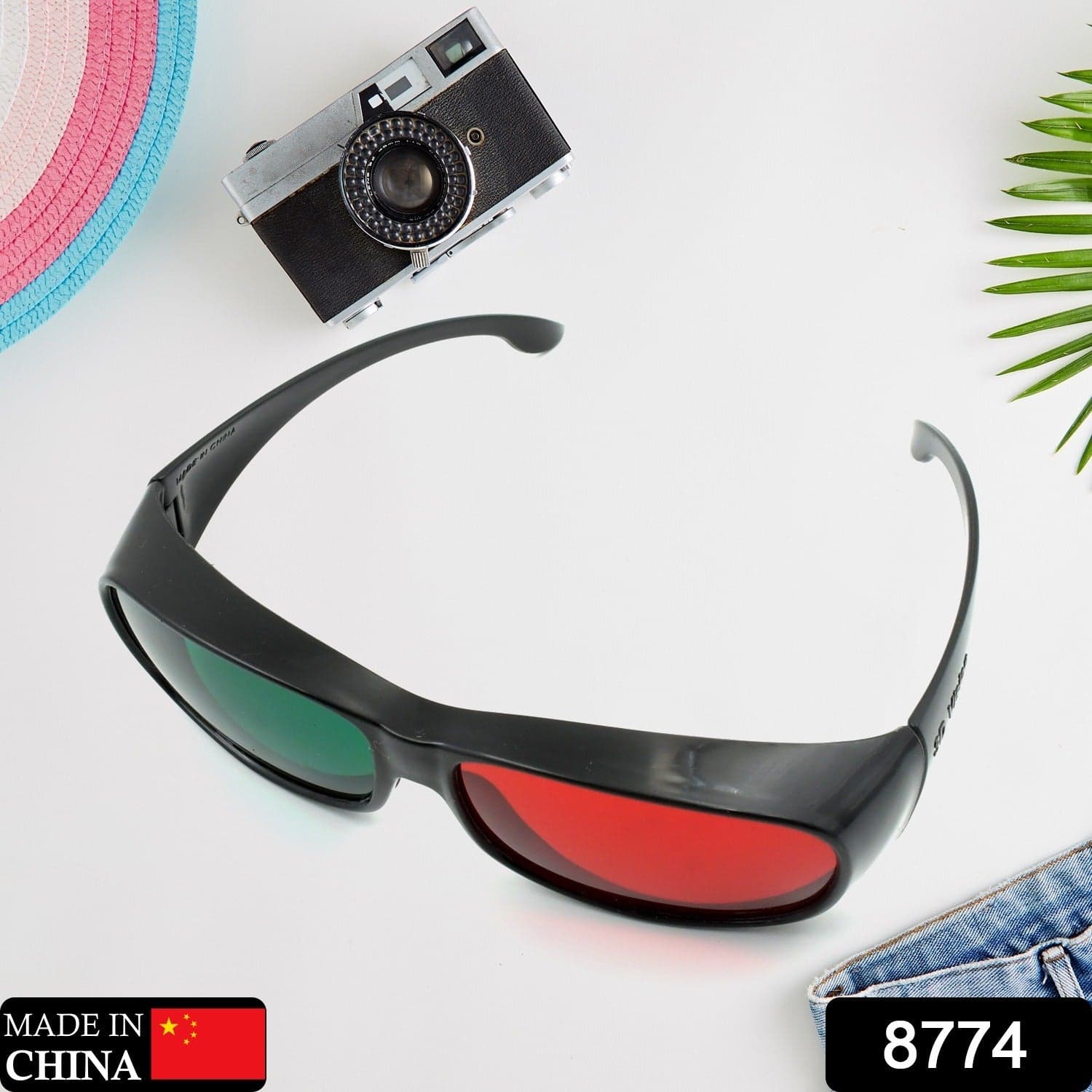 Stylish UV-Protected Sunglasses for All-Day Comfort of Perfect for Any Light! (1 Pc) thumbnail 2