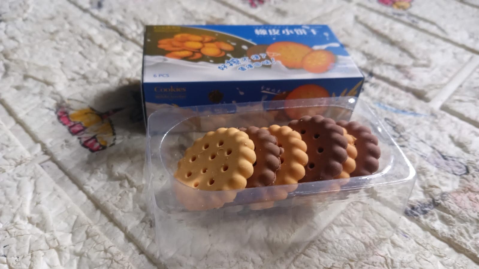 Biscuit-Shaped Erasers | Fun Rubber Stationery for Kids | Creative Birthday Gift Toy (6 Pcs Set) thumbnail 8