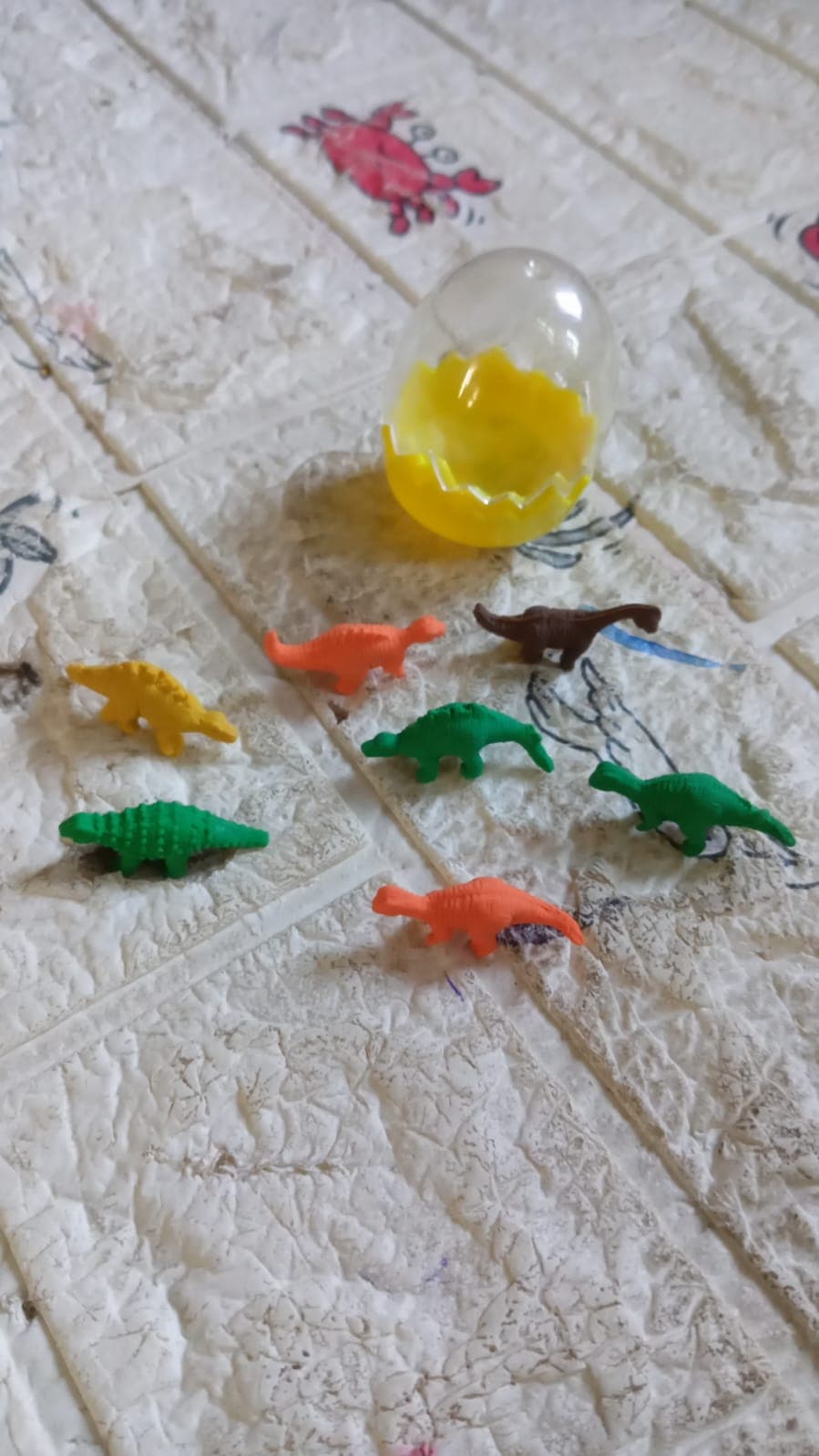7 Piece Dinosaur Shaped Erasers for Kids - Animal Erasers, 3D Puzzle thumbnail 8