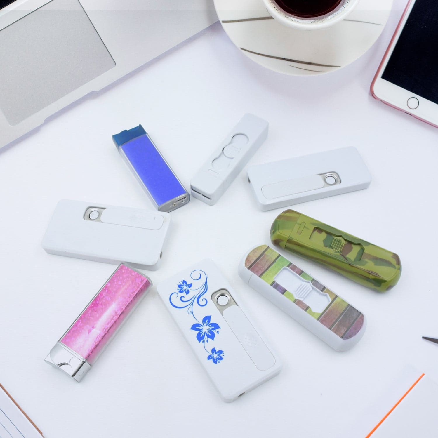 Stylish Electric USB Lighter for Men & Women (Rechargeable, Windproof) thumbnail 5