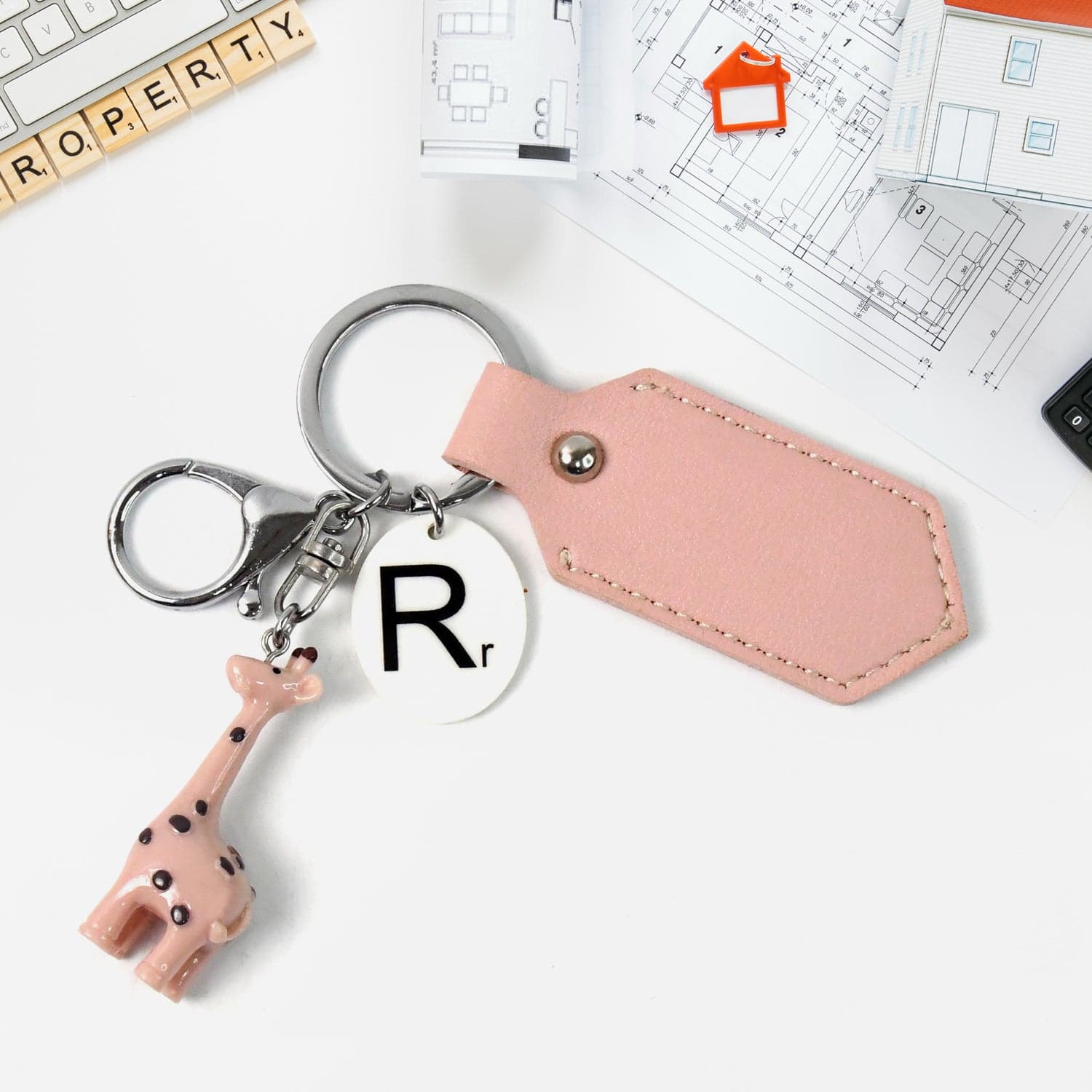 Charming Giraffe Keychain of A Touch of Whimsy for Your Everyday Essentials (1 Pc) thumbnail 7