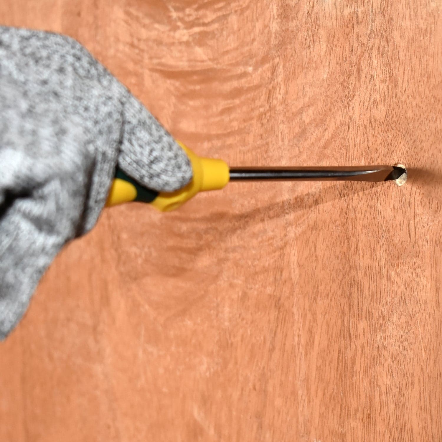4 Pc Helper Tool Set used while doing plumbing and electrician repairment in all kinds of places like household and official departments etc. thumbnail 6
