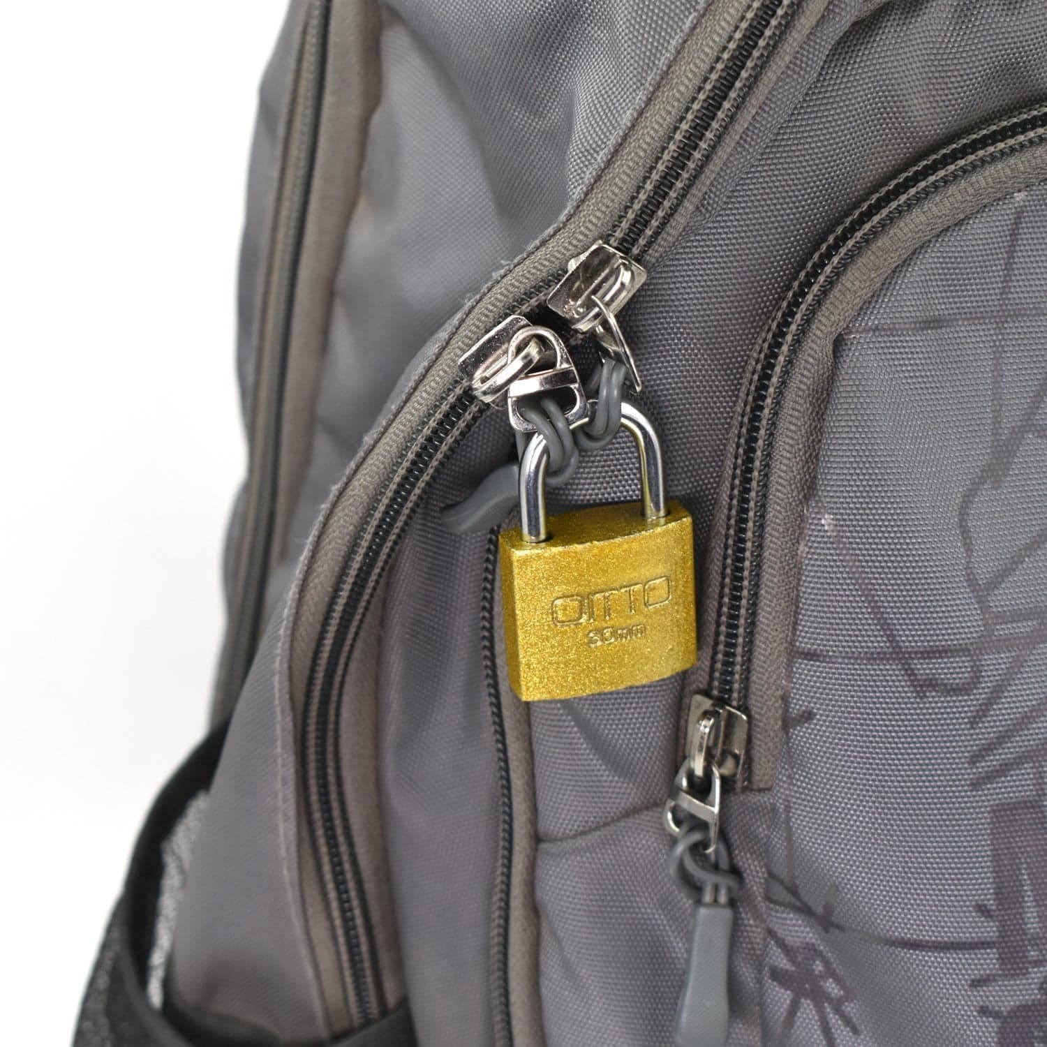 30 Mm Lock N Key Used For Security Purposes In Important Places. thumbnail 3