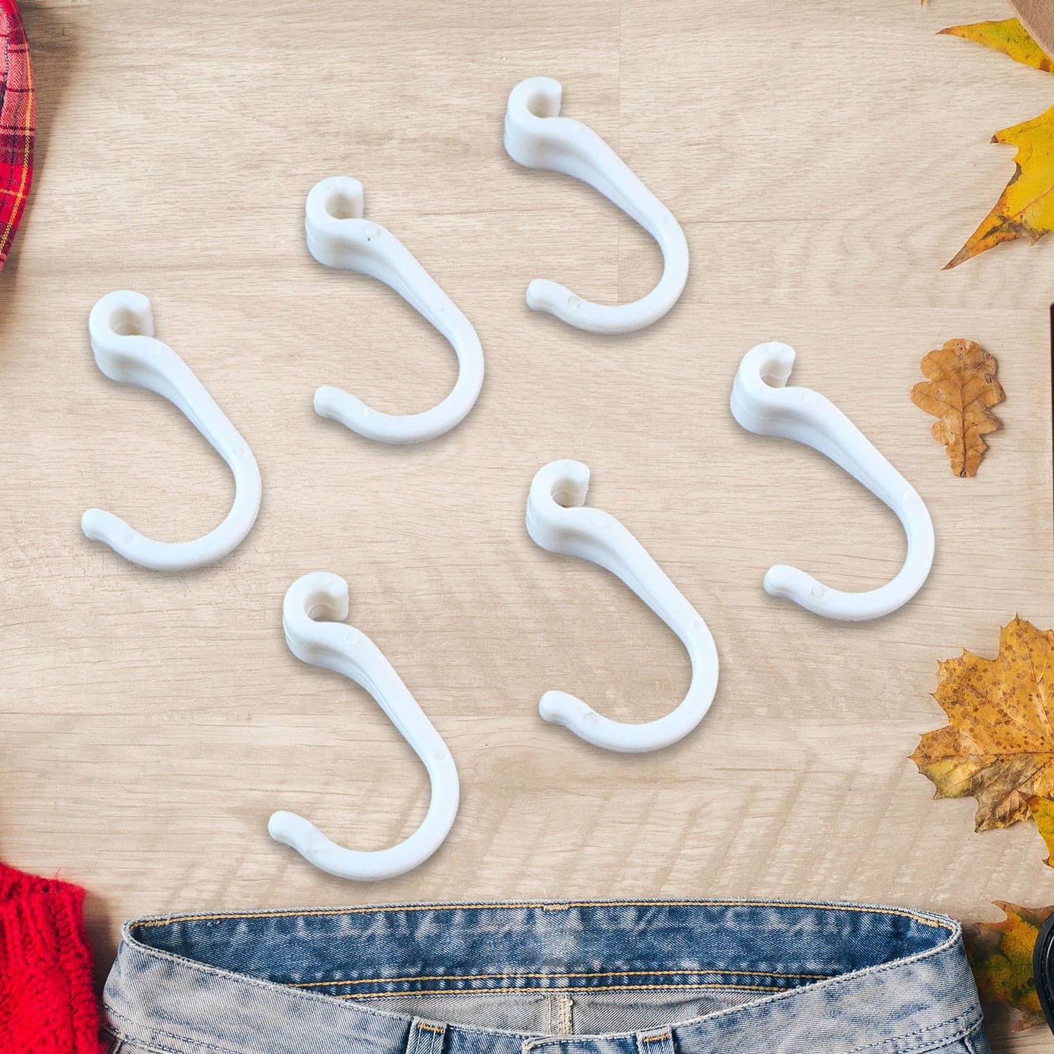 Small Plastic Hooks 6 Pc thumbnail 3
