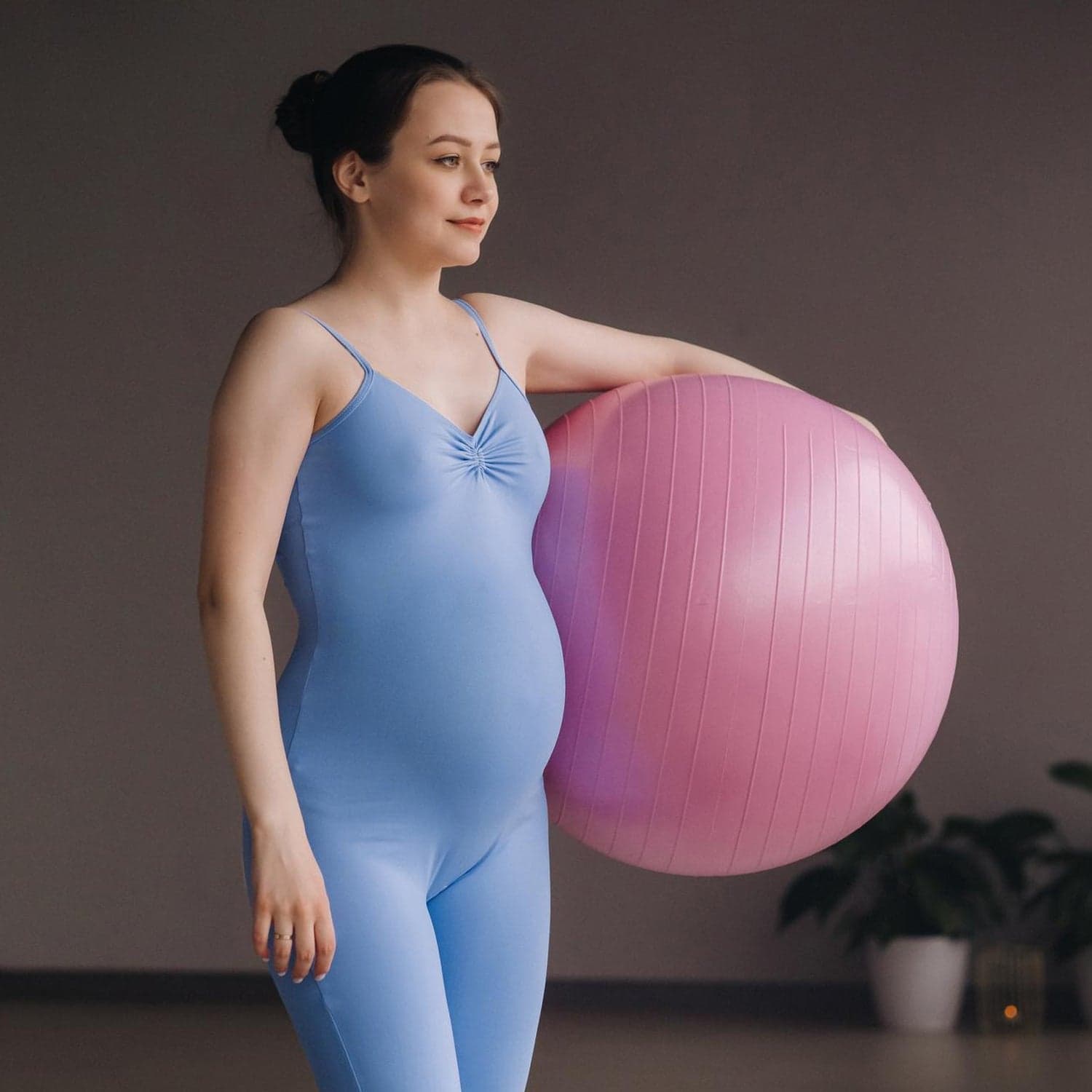 Anti Burst 65 Cm Exercise Ball With Inflation Pump, Non-Slip Gym Ball, For Yoga (1 Pc / Mix Design & Color) thumbnail 5