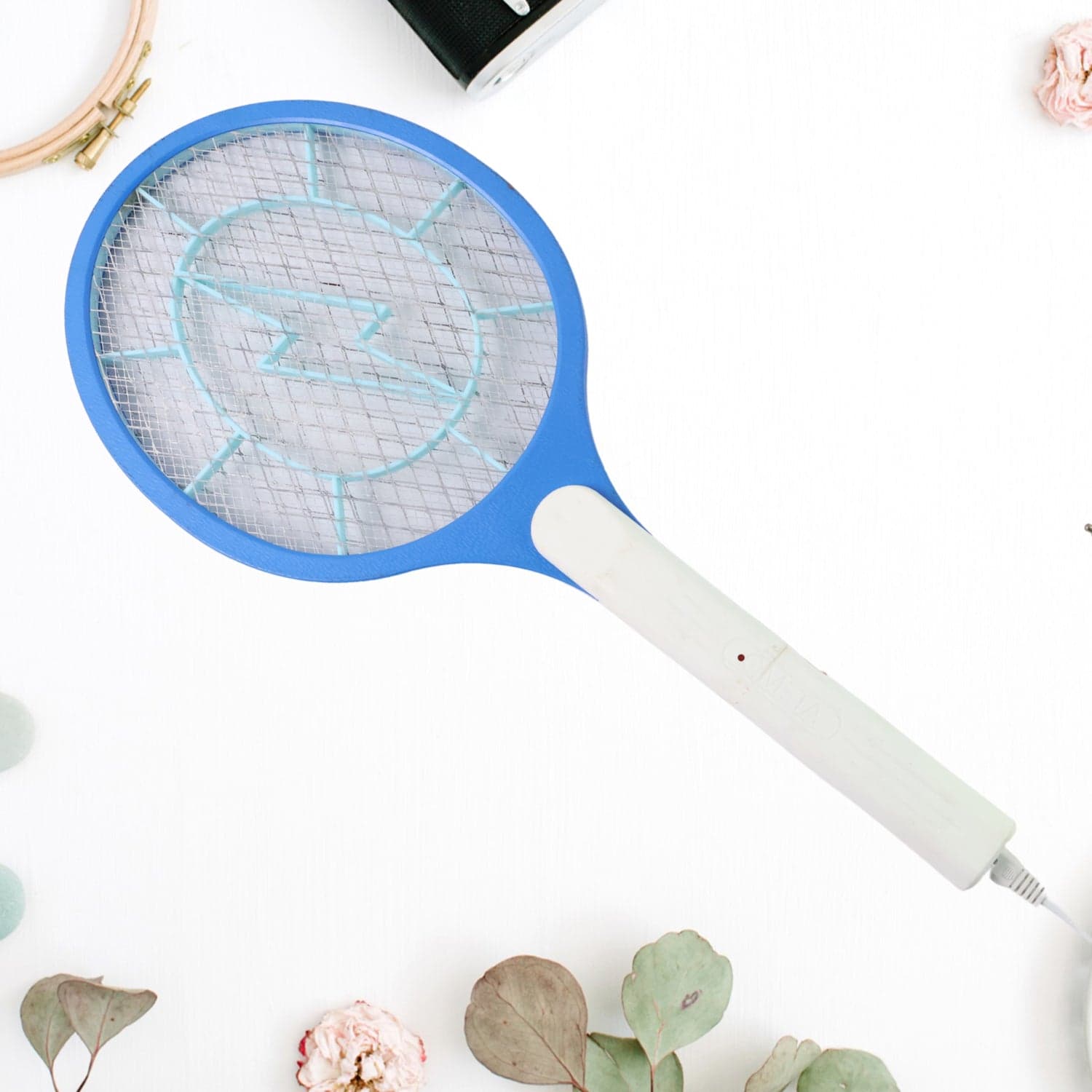 Anti Mosquito Racquet Rechargeable Insect Killer Bat with LED Light thumbnail 5