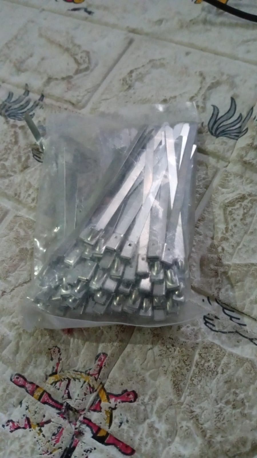 Stainless Steel Cable Ties for Solar & Home Use (100 Pc, 4.6x100mm) thumbnail 9