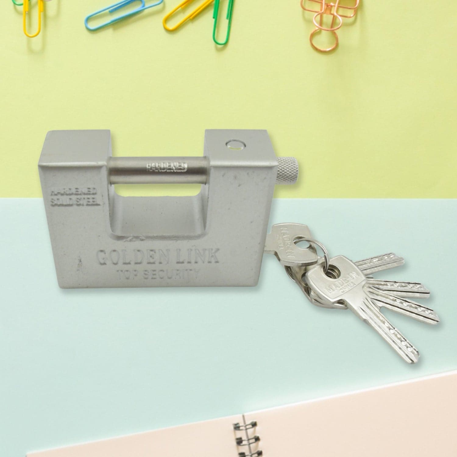 94mm Stainless Steel Padlock: Rectangular, Hardened Steel, 5 Keys thumbnail 3
