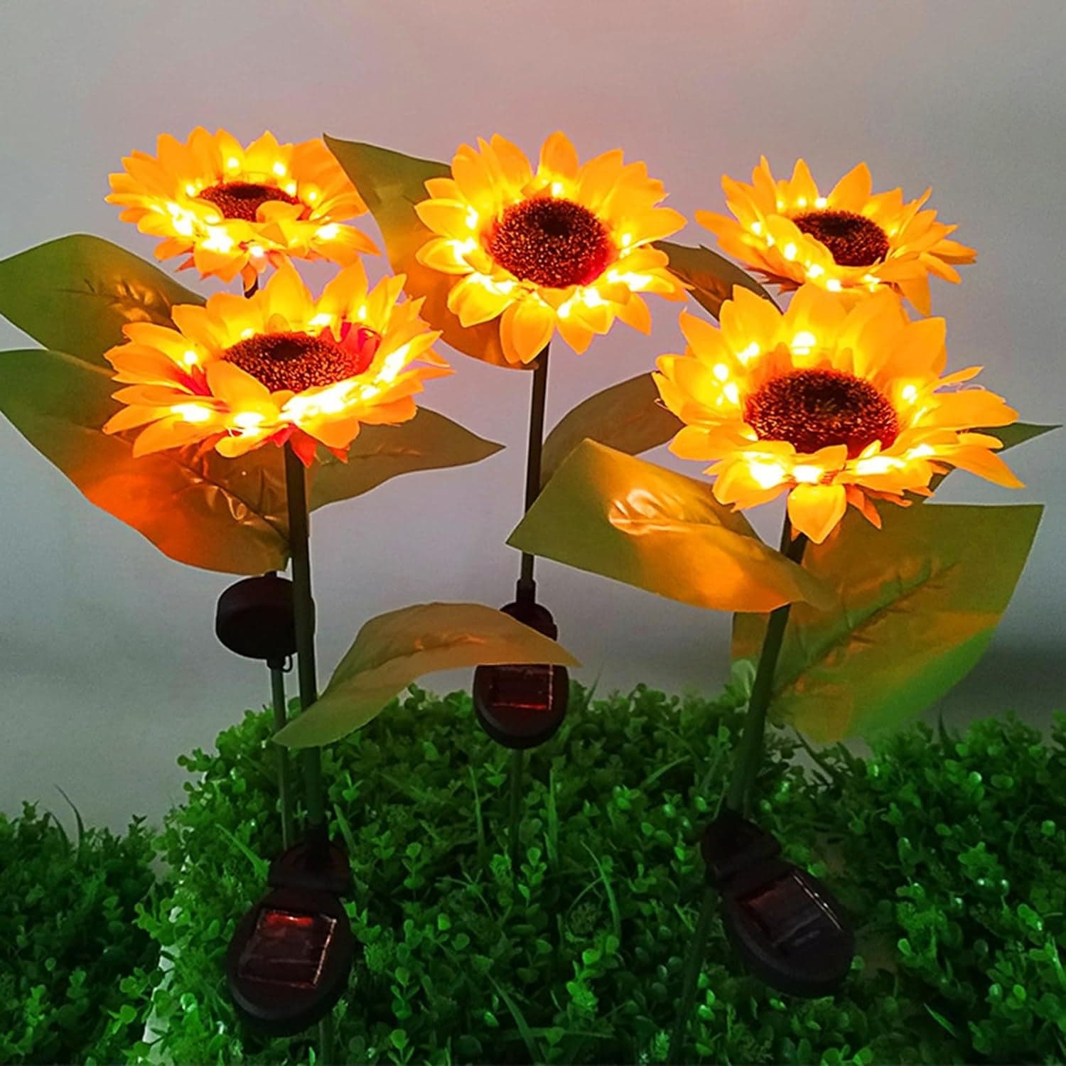 2 Pc Outdoor Solar Sunflower Lights Intelligent Light Control Waterproof Garden Landscape Stake Light thumbnail 9