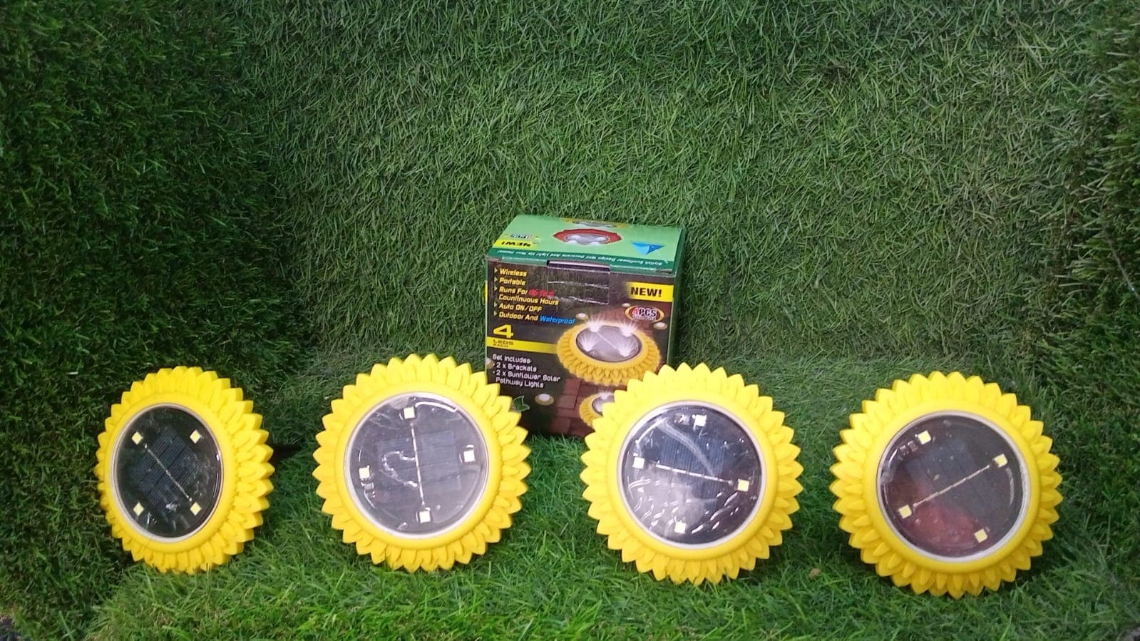 4 Pack Solar Ground Lights thumbnail 7