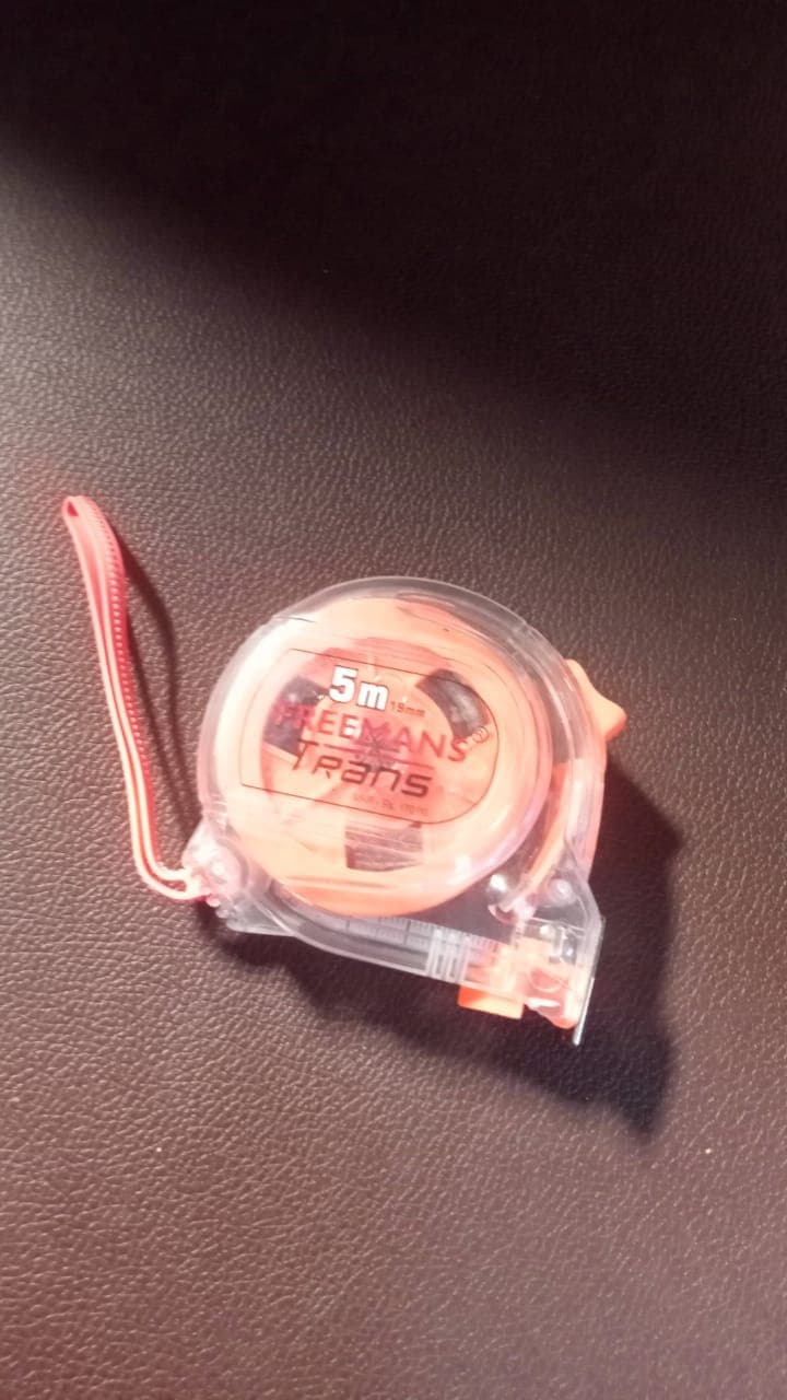 5 Meter Measuring Tape With Press Release Locking System thumbnail 9