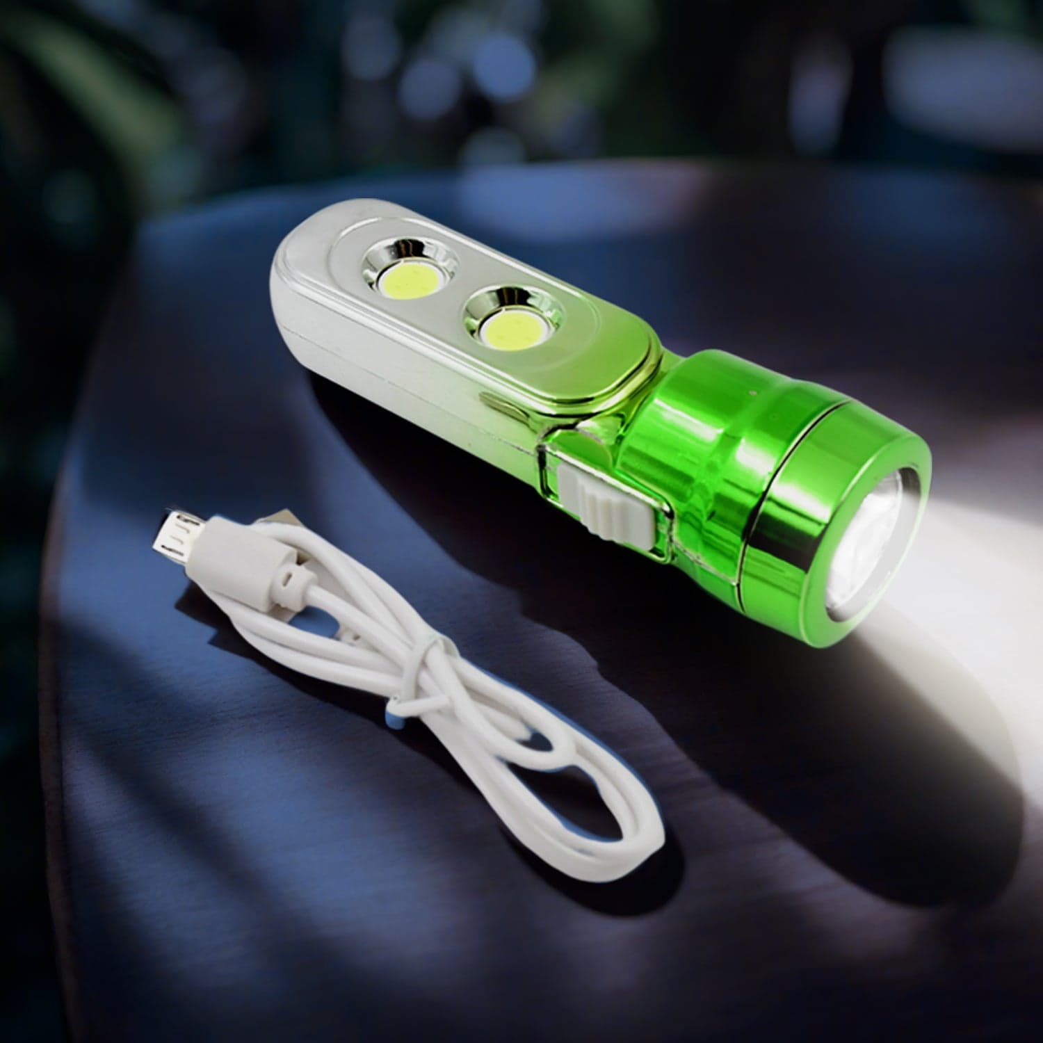 Multi Functional 3 LED Torchlight (1 Pc) thumbnail 1