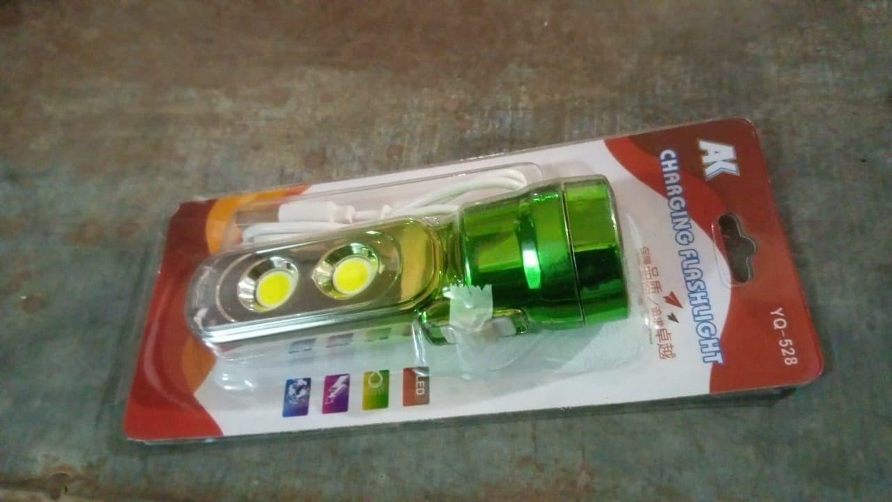 Multi Functional 3 LED Torchlight (1 Pc) thumbnail 7