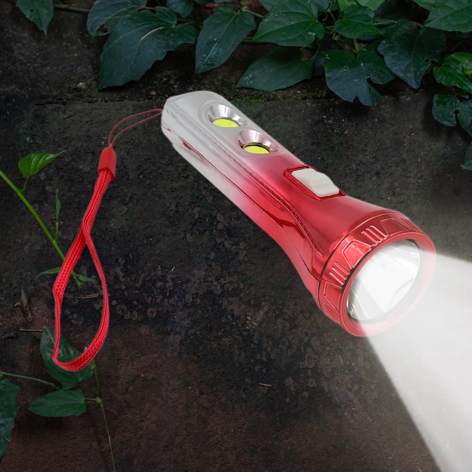 Multi Functional 3 LED Torchlight / Flashlight (1 Pc) thumbnail 3