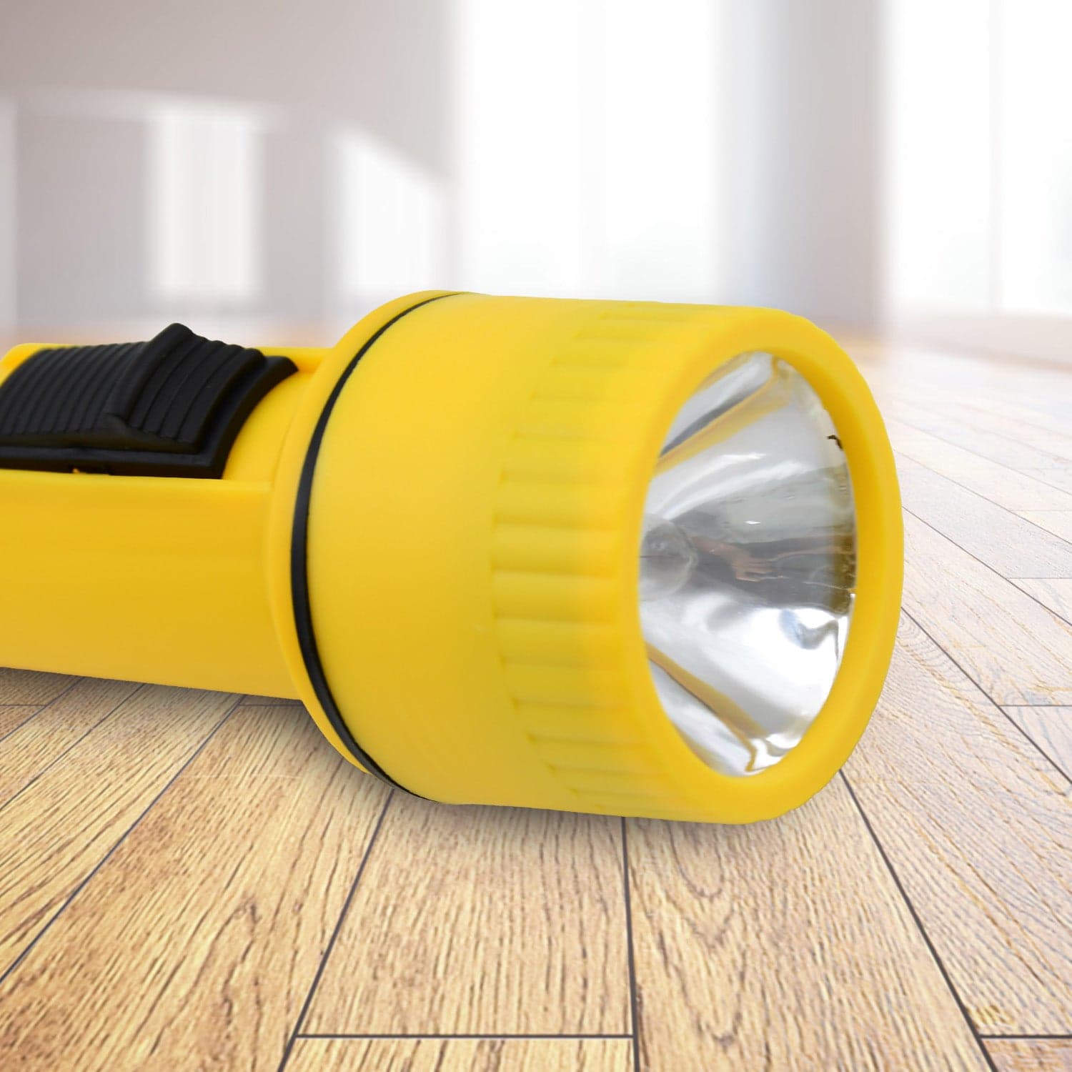 Big LED Flashlights / Torch Light, Battery operated (1 Pc / Battery not included) thumbnail 4
