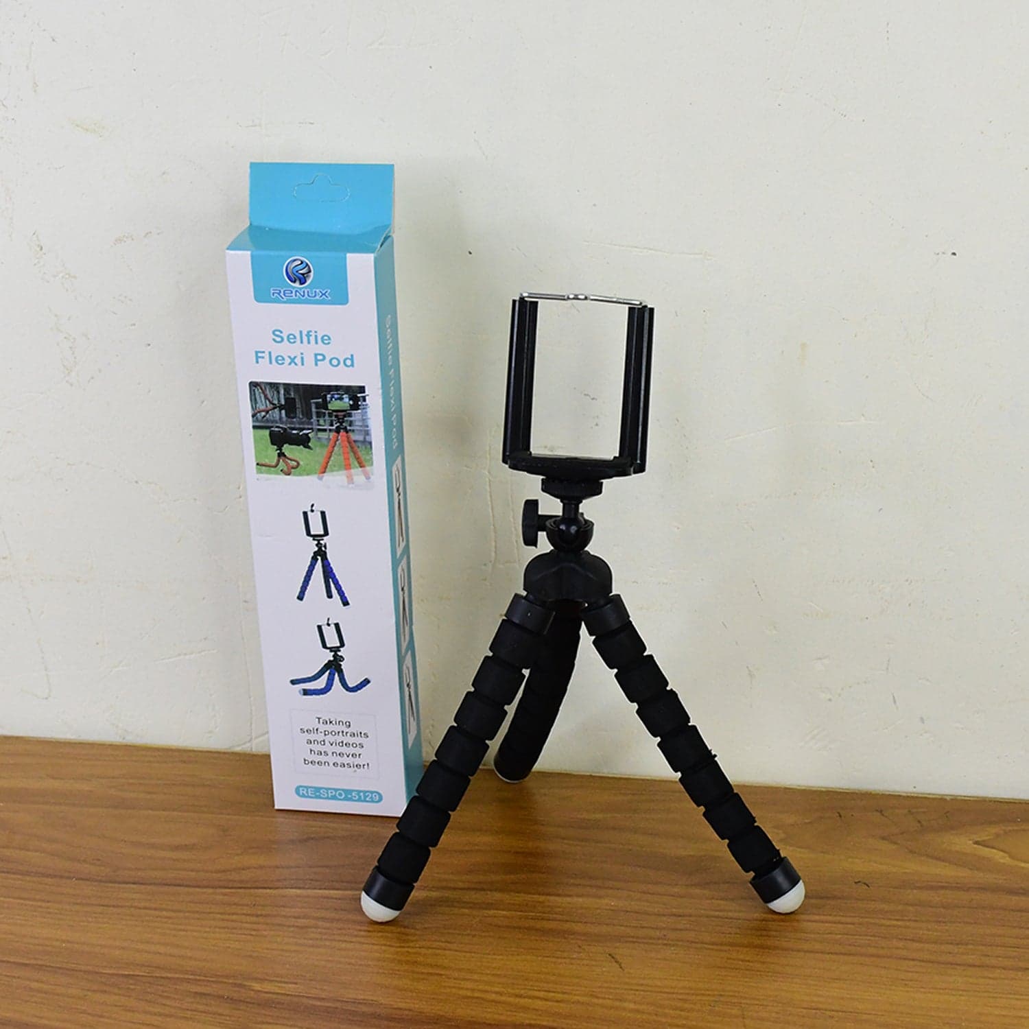 Mini Flexible Tripod - Portable Phone Stand & Content Creator Tool thumbnail 2