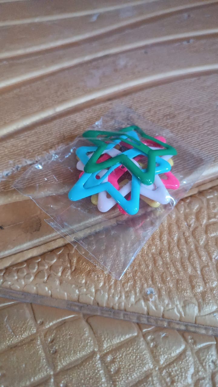 Metal Printed Star Shape Hair Clips (5 Pcs Set) thumbnail 10