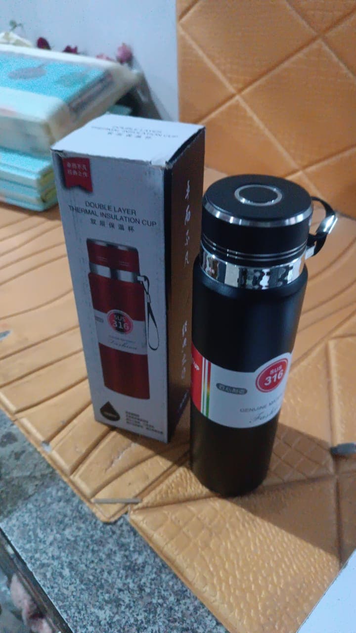 Stainless Steel Double wall Insulation Water Bottle (1000 ML) thumbnail 6