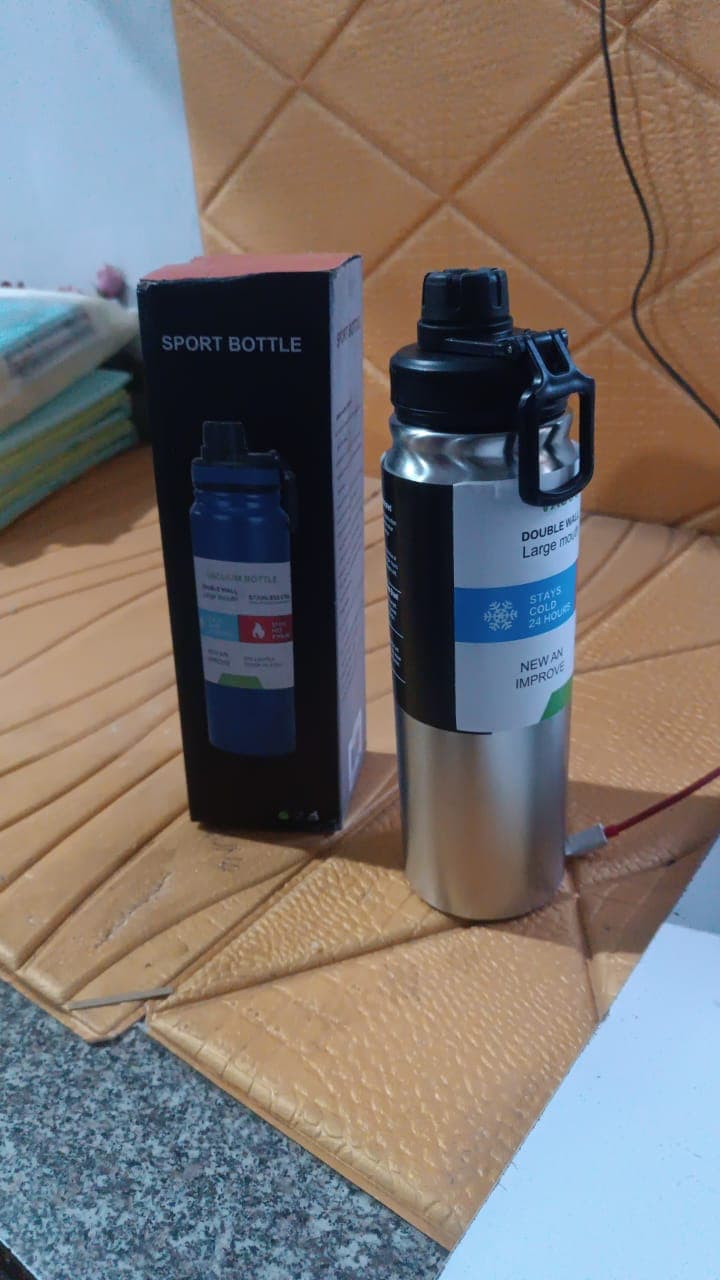 Stainless Steel Double Wall Vacuum-Insulated Drink Water Bottle (800 ML) thumbnail 7
