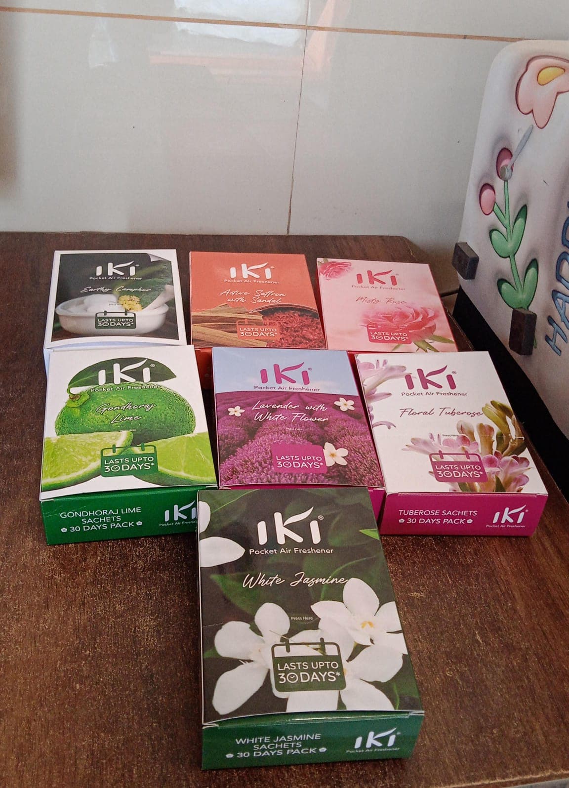 IKI Pocket Air Freshener Mix Flevar / Fragrance (1 Pkt / Inside 6 Pcs ) thumbnail 7