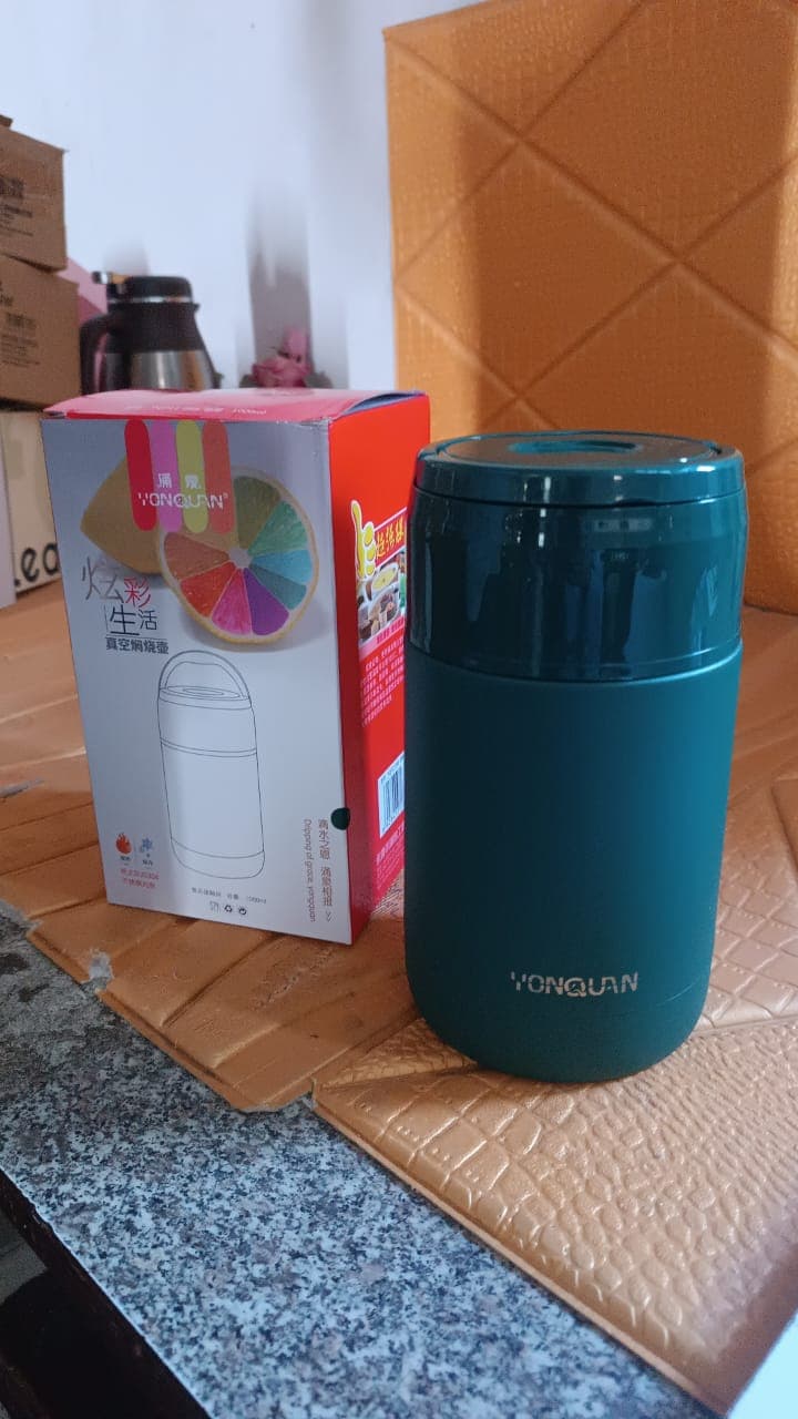 Stainless Steel Insulated Vacuum Double Wall Bottle (1000 ml) thumbnail 7