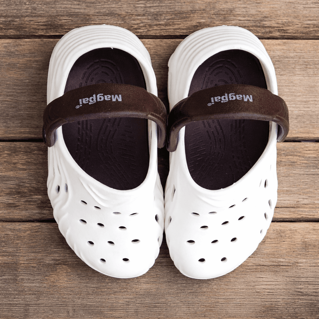 Unisex EVA Clogs With Adjustable Heel Strap – Lightweight Breathable Slip-On Casual Footwear (White & Brown) thumbnail 2