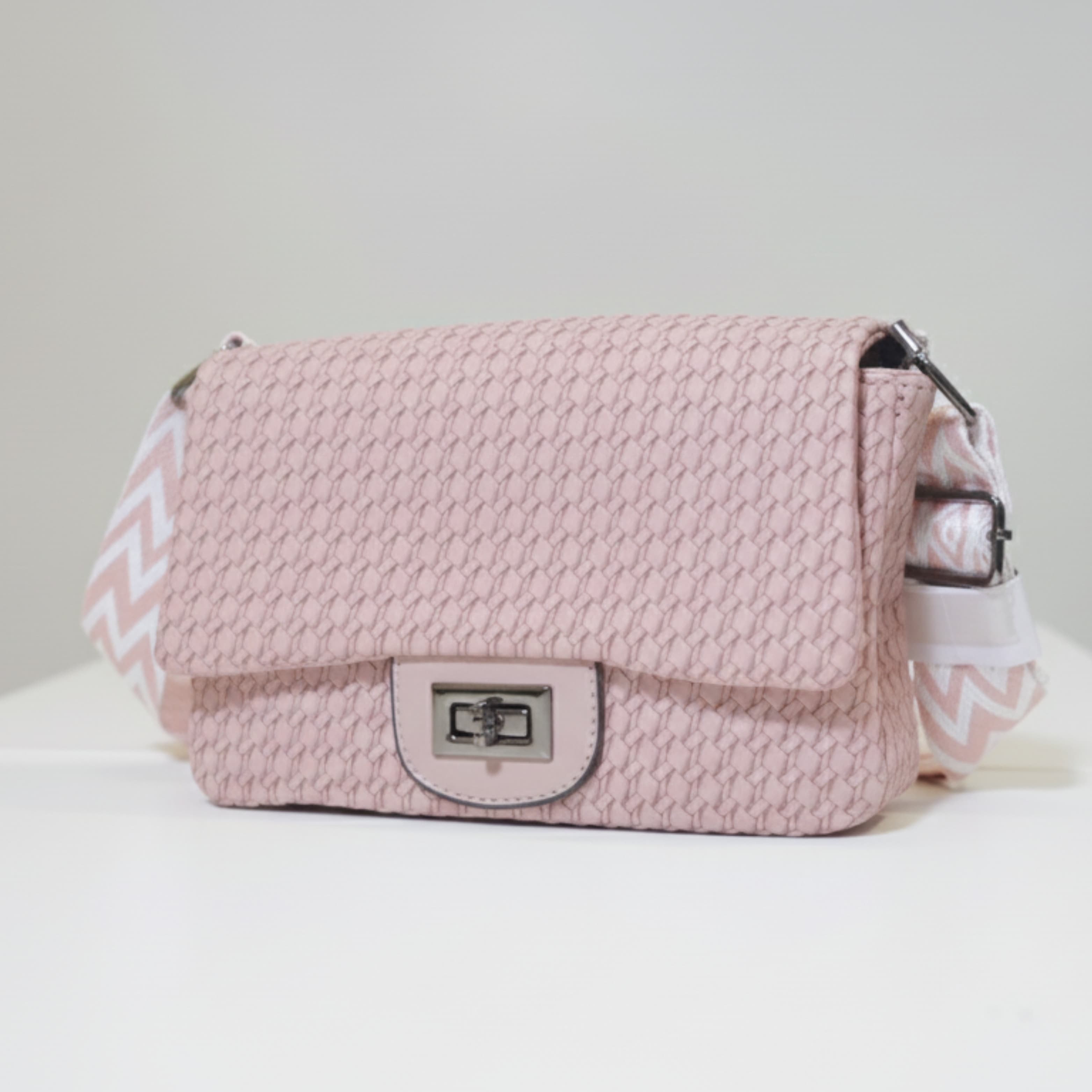 Stylish Crossbody Bag ID No: GP047_PINK thumbnail 2