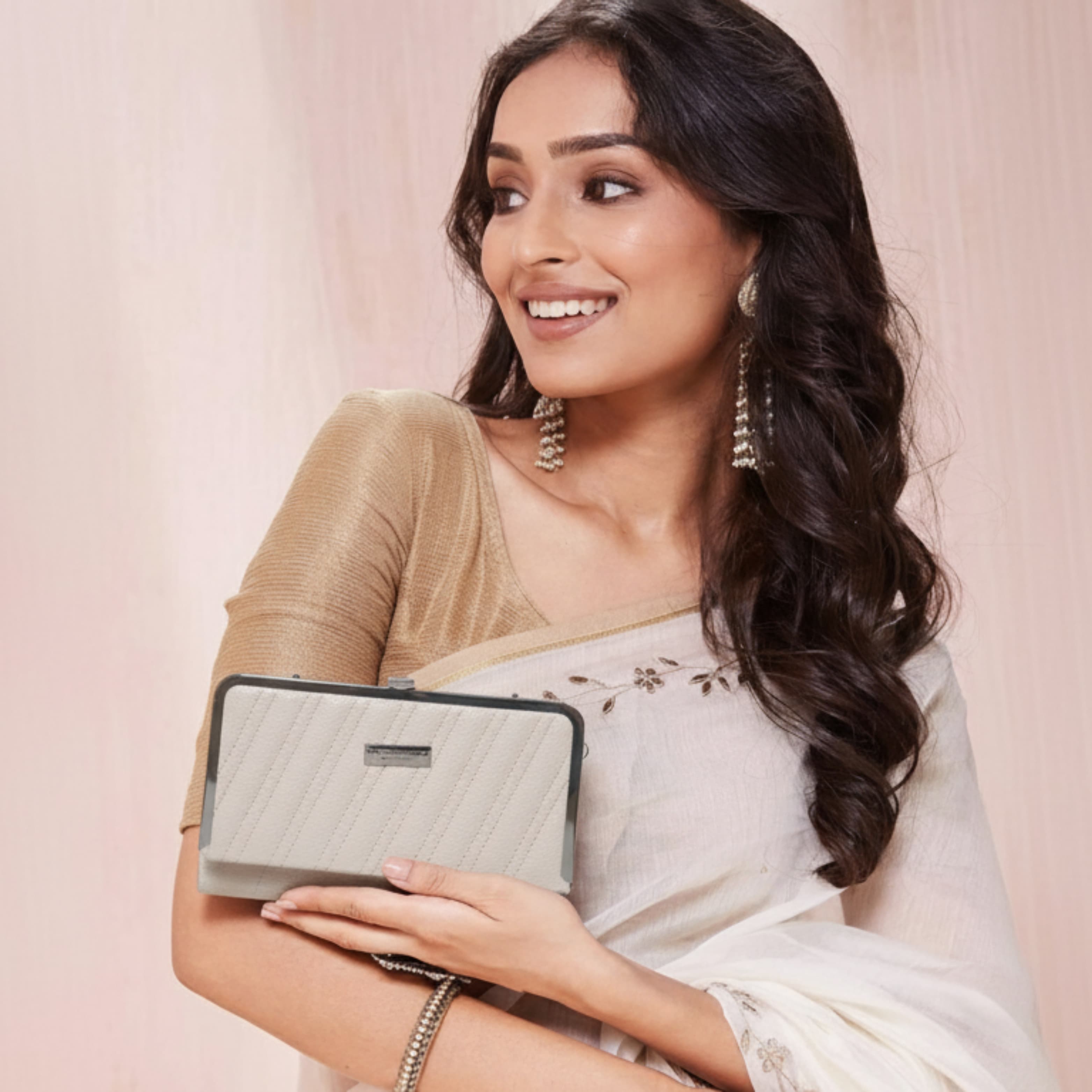 Party & Formal Purse ID No: GP049_WHITE thumbnail 2