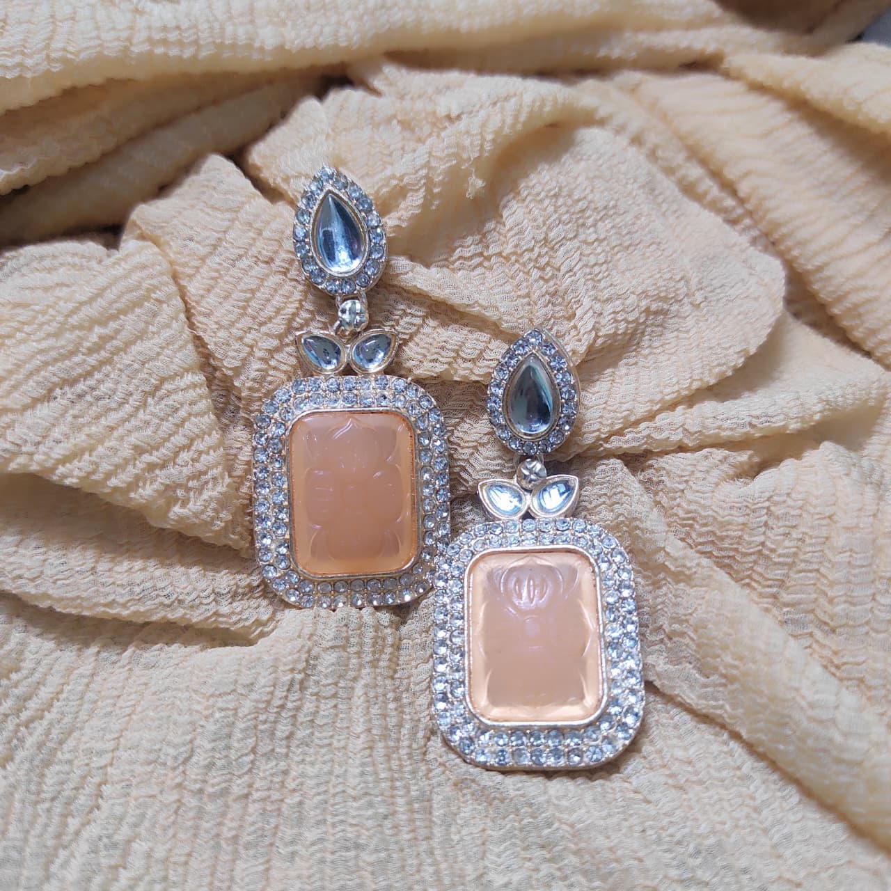 Gift Tree Stunning Monalisa Stone Tops thumbnail 2
